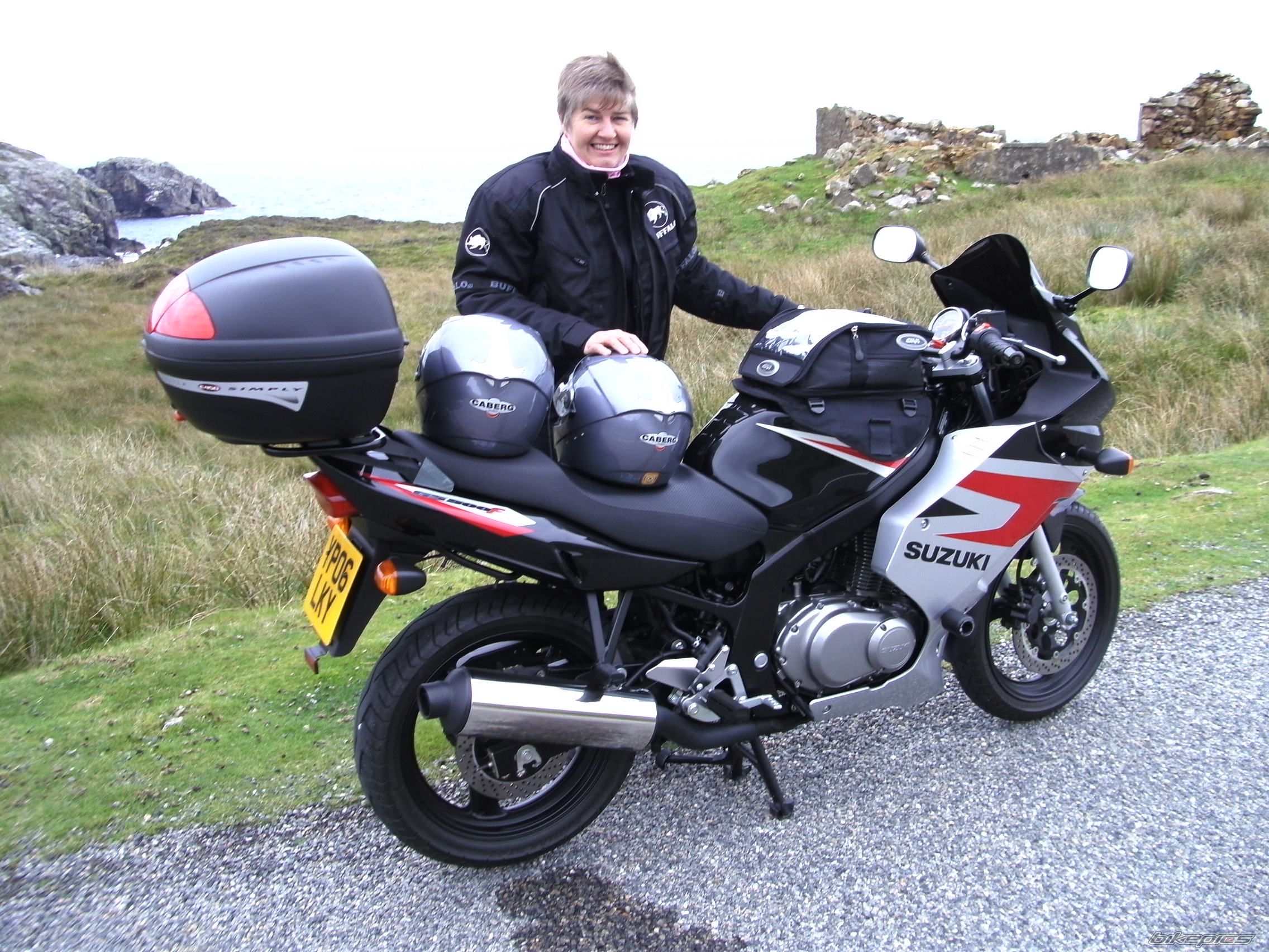 2005 SUZUKI GS 500 | Picture 1429305 motorcycle photo