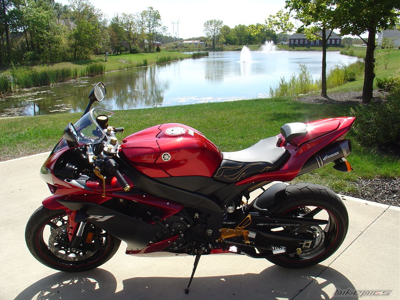 2007 YAMAHA YZF R1 | Picture 1430020 motorcycle photo