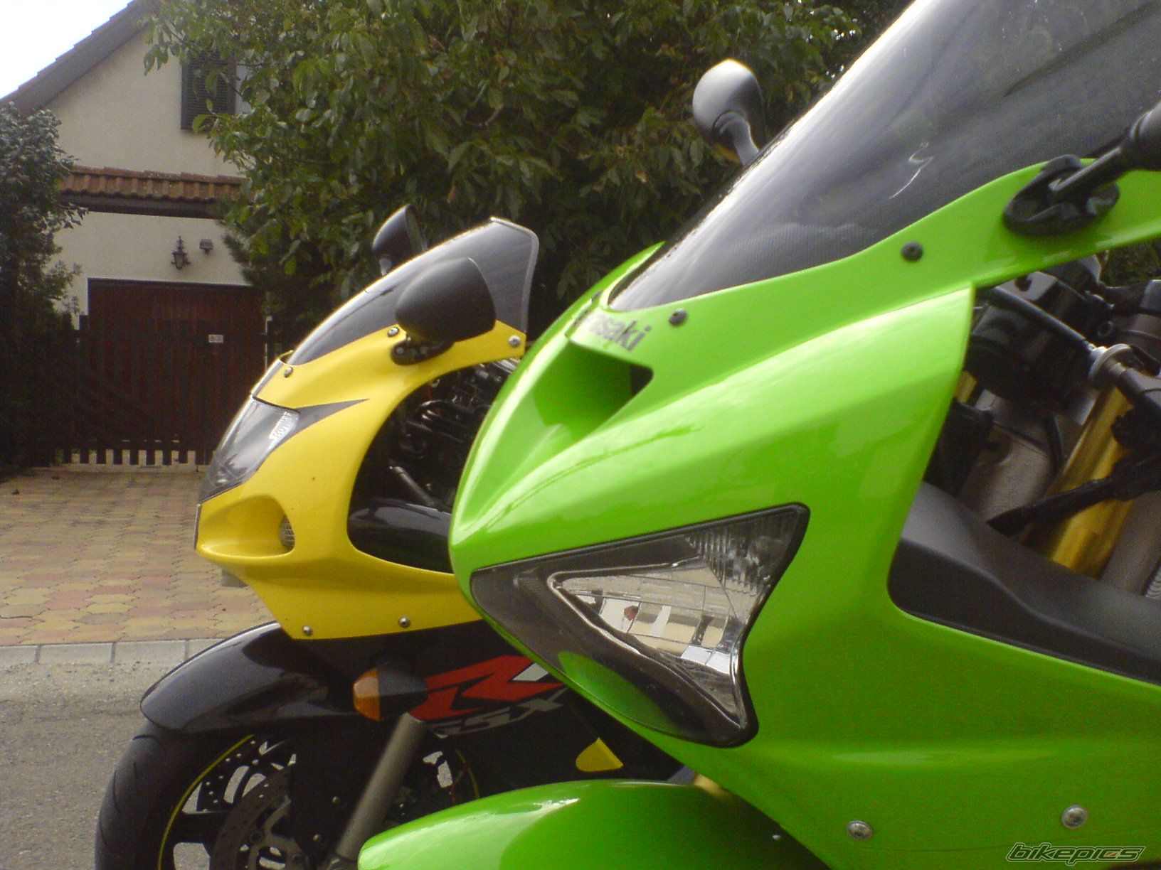 2002 SUZUKI GSX R 600 | Picture 1433872 motorcycle photo