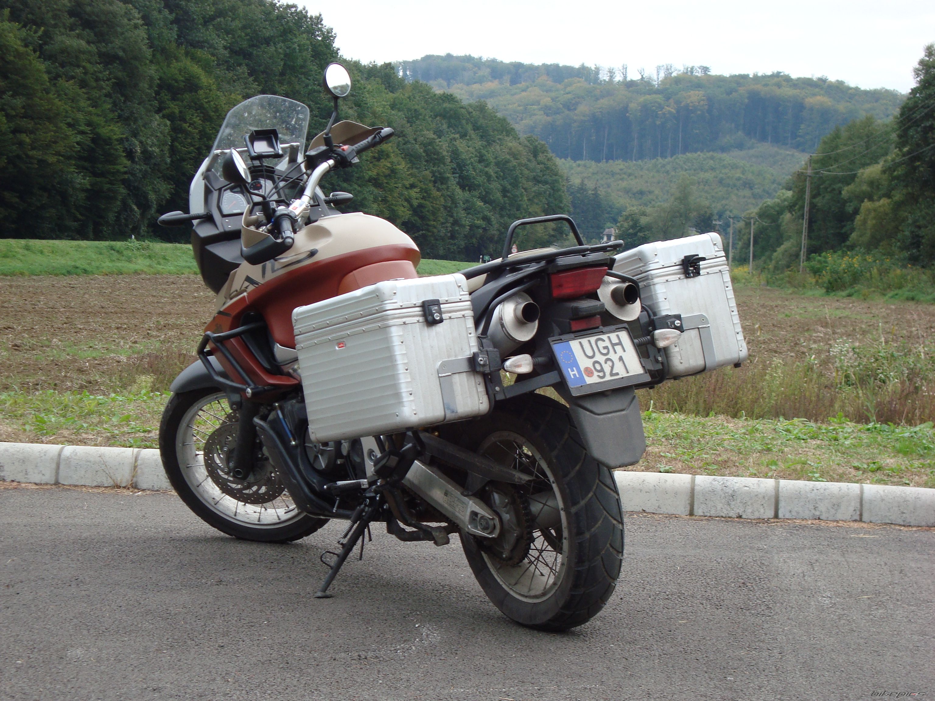 2005 APRILIA CAPONORD RALLY RAID | Picture 1433988 motorcycle photo