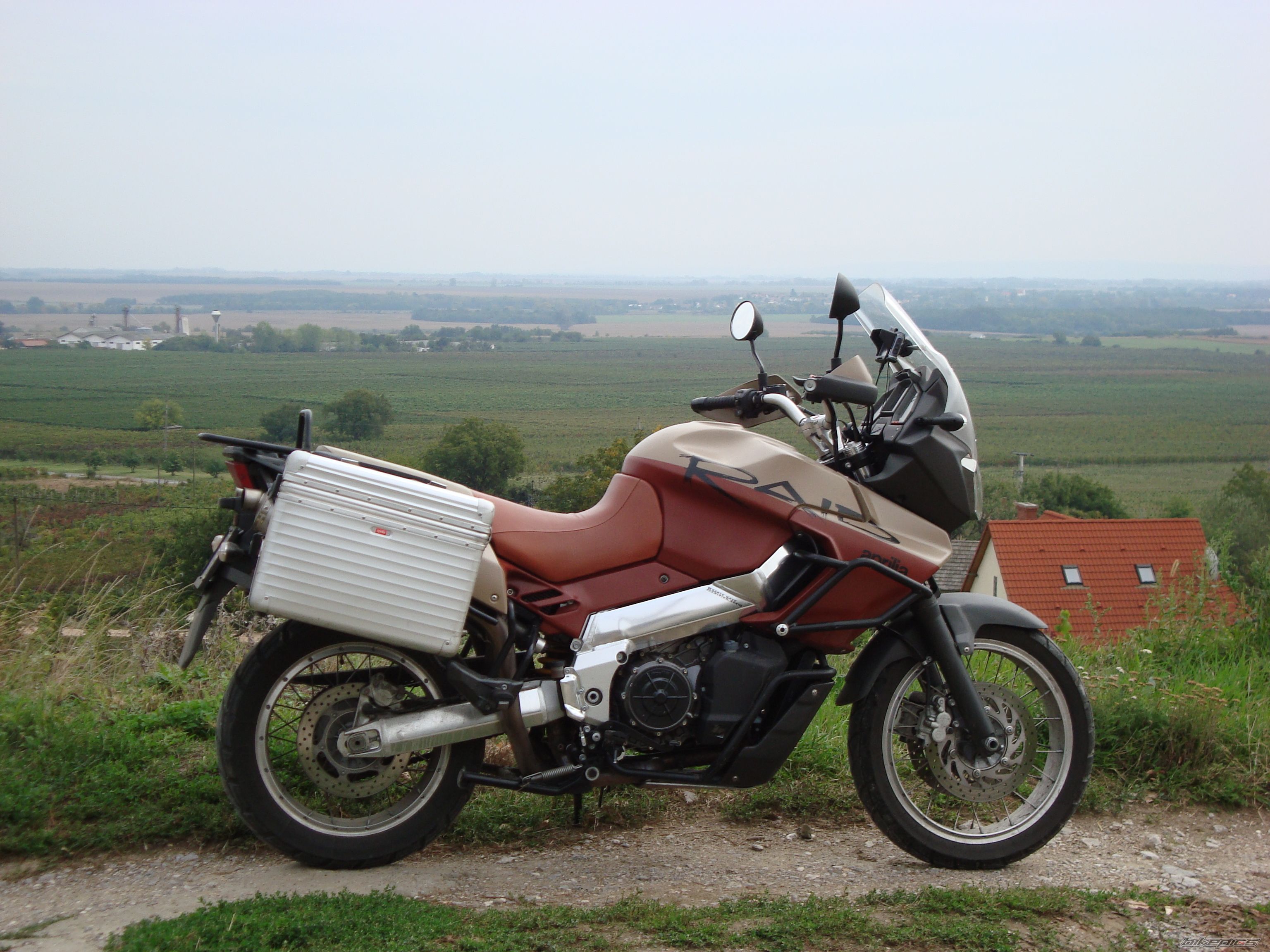 2005 APRILIA CAPONORD RALLY RAID | Picture 1433998 motorcycle photo