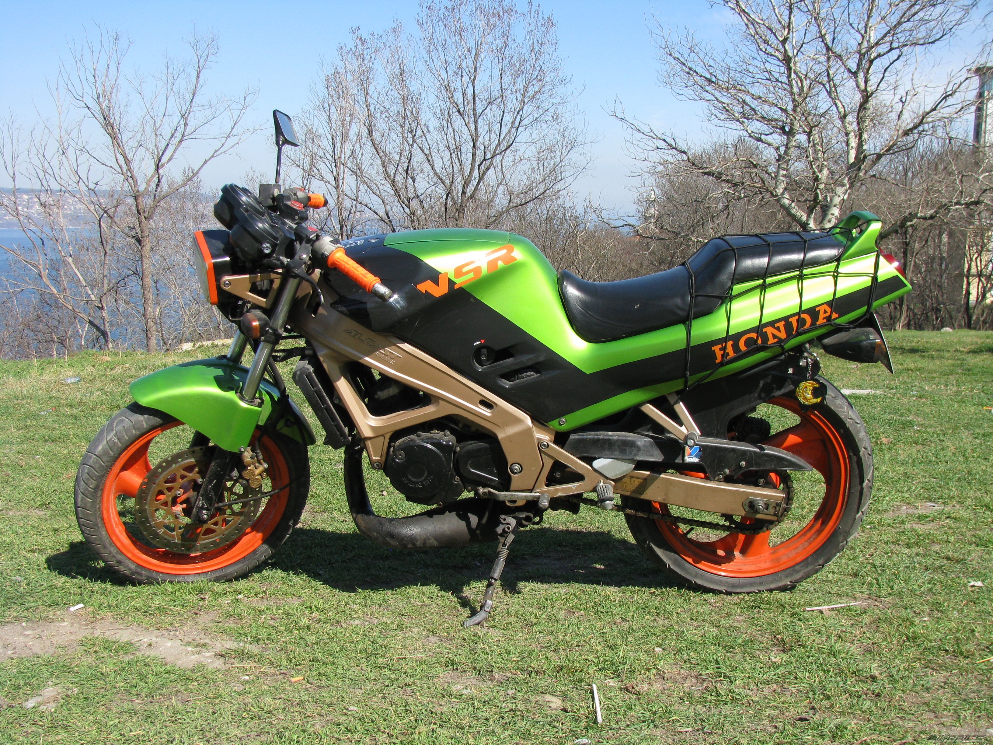 1988 HONDA NSR 125 | Picture 1434620 motorcycle photo