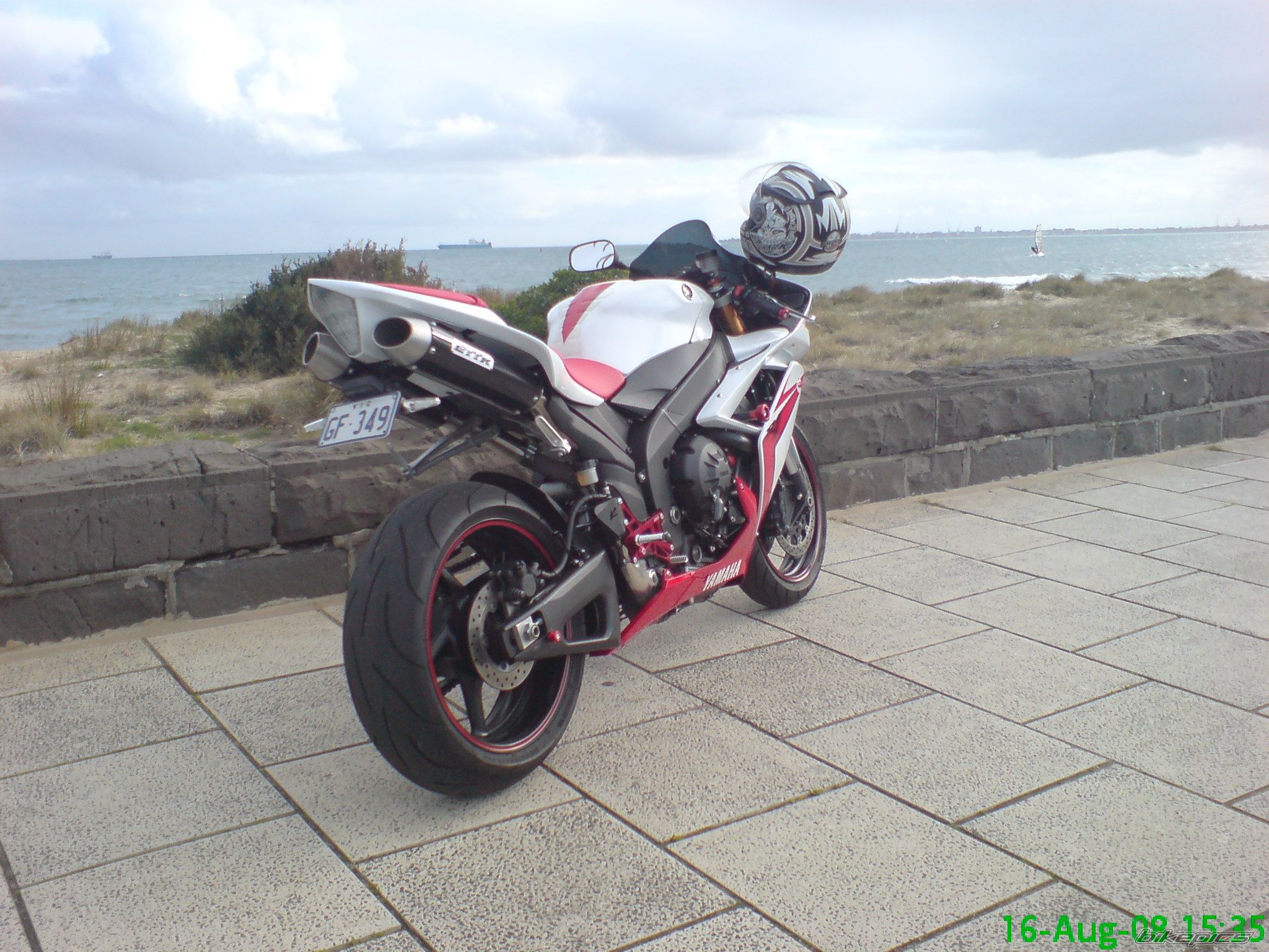 2007 YAMAHA YZF R1 | Picture 1435191 motorcycle photo