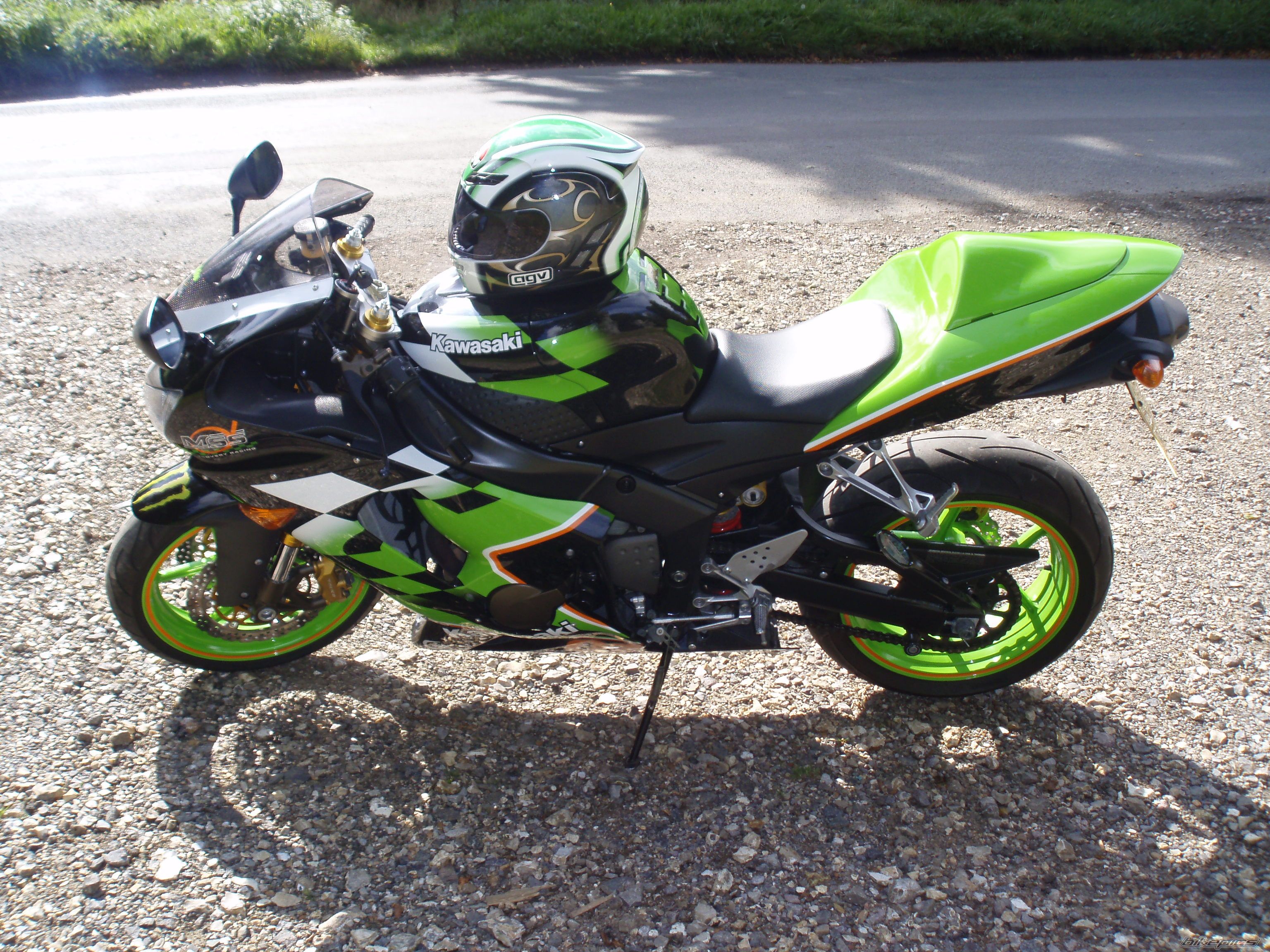 2006 KAWASAKI ZX 6R | Picture 1435956 motorcycle photo