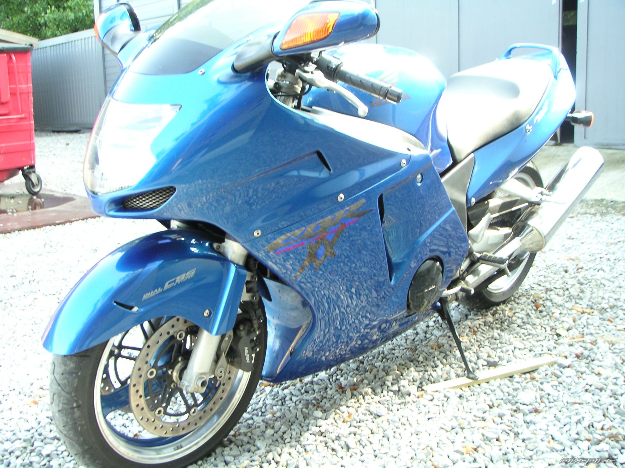 2002 HONDA CBR 1100 BLACKBIRD | Picture 1437445 motorcycle photo