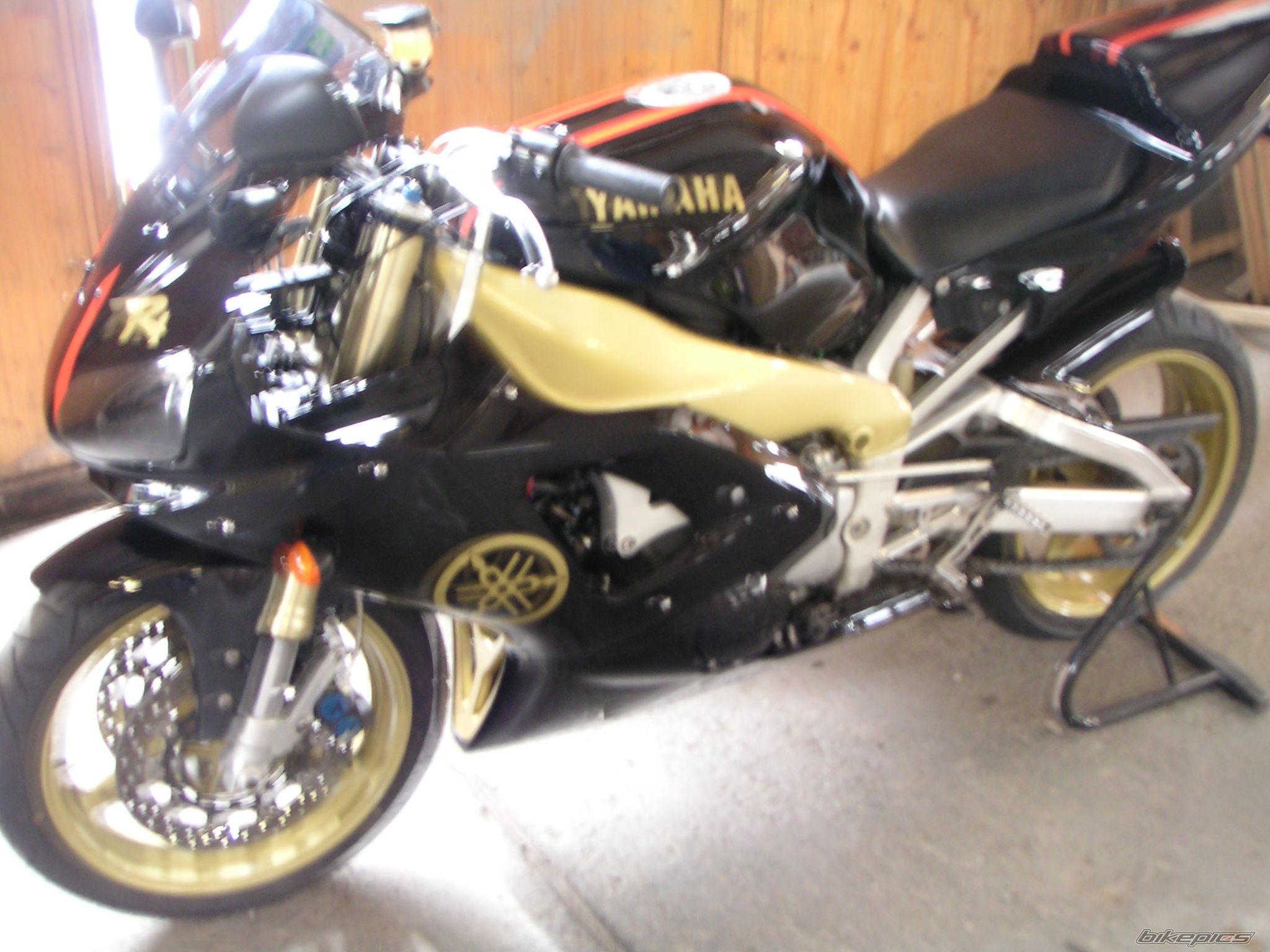 2000 YAMAHA YZF R1 | Picture 1437449 motorcycle photo
