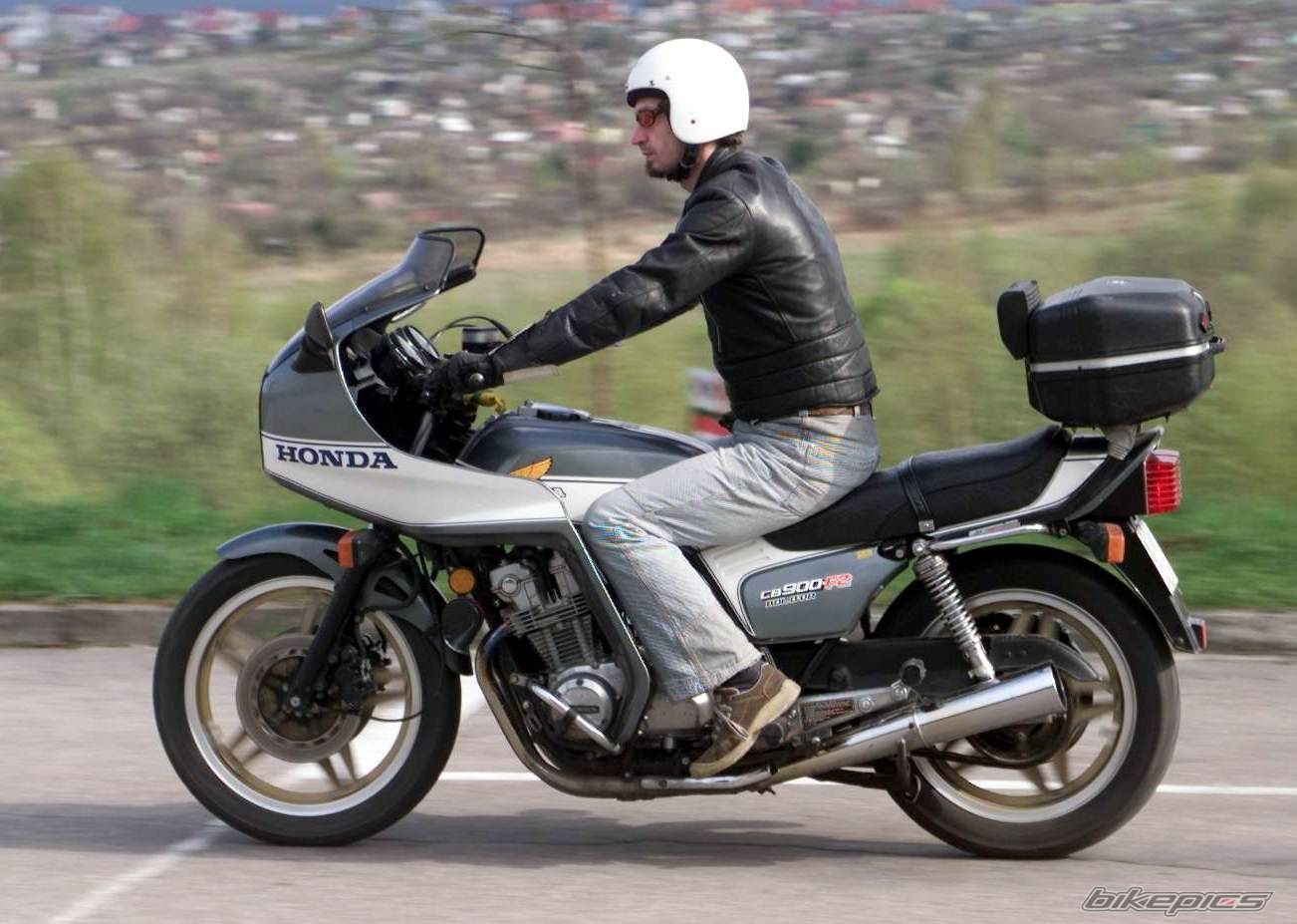 1981 HONDA CB 900 F | Picture 1438684 motorcycle photo