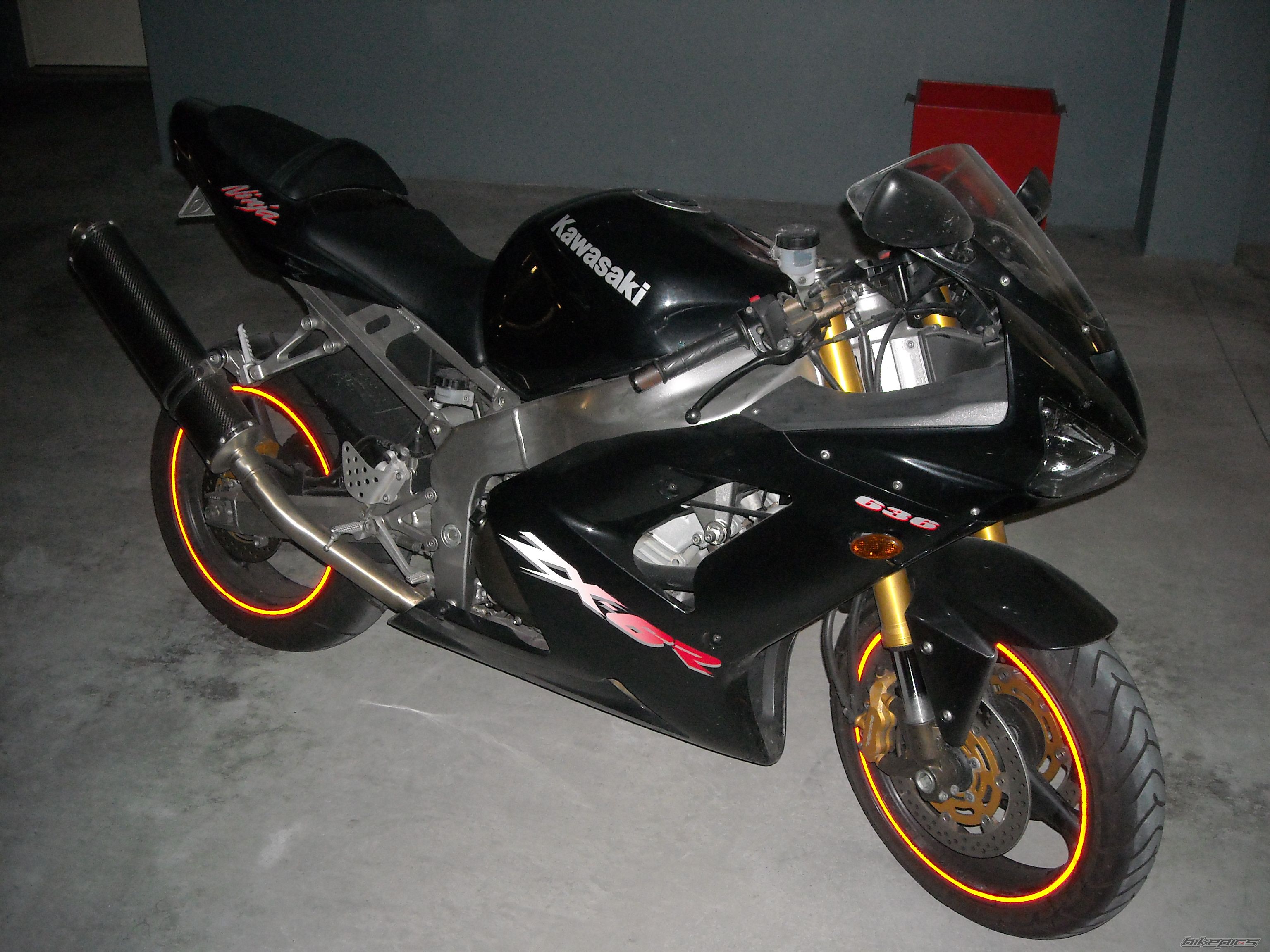 2004 KAWASAKI ZX 6R | Picture 1438770 motorcycle photo