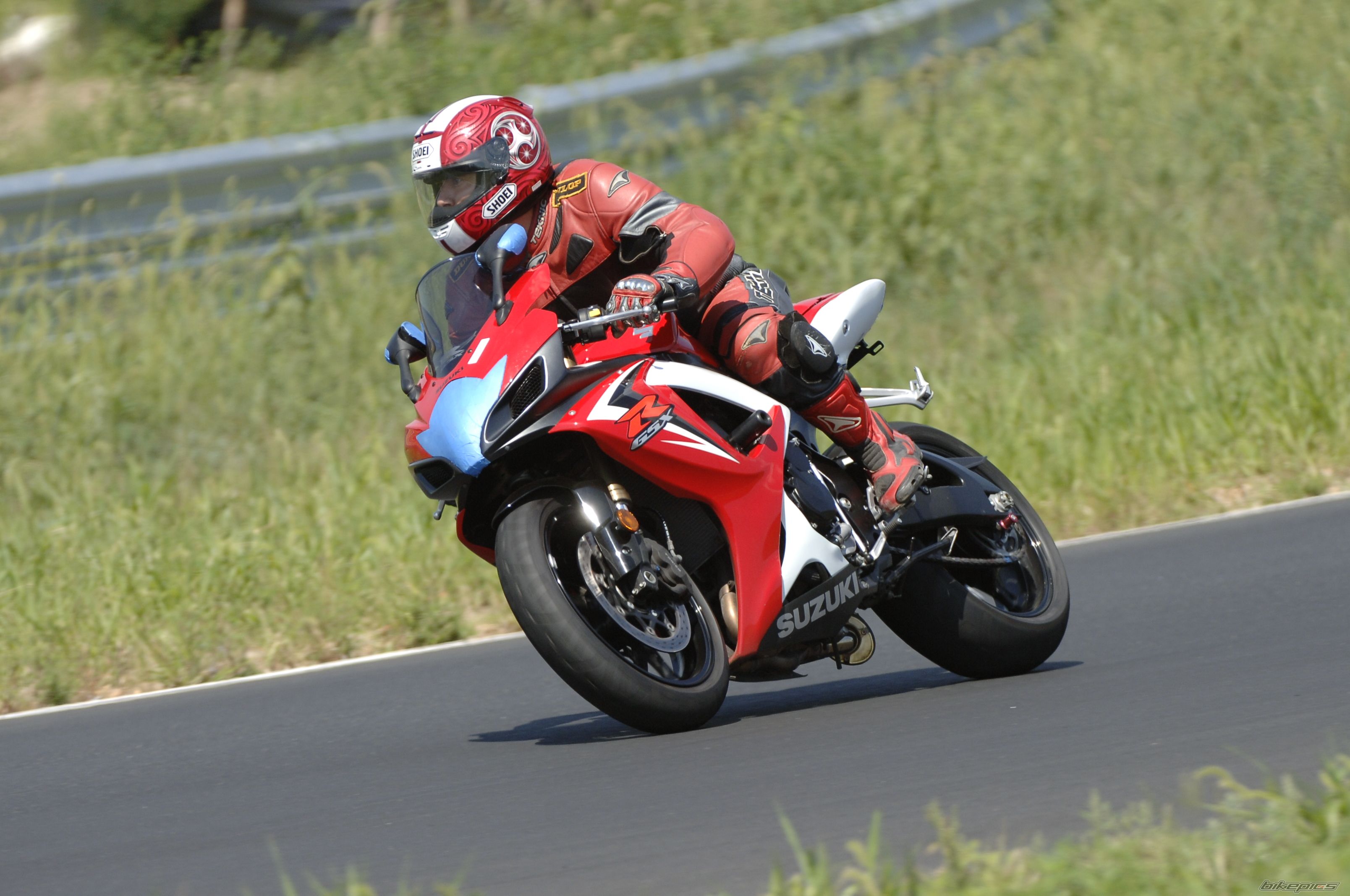 2007 SUZUKI GSX R 600 | Picture 1440233 motorcycle photo