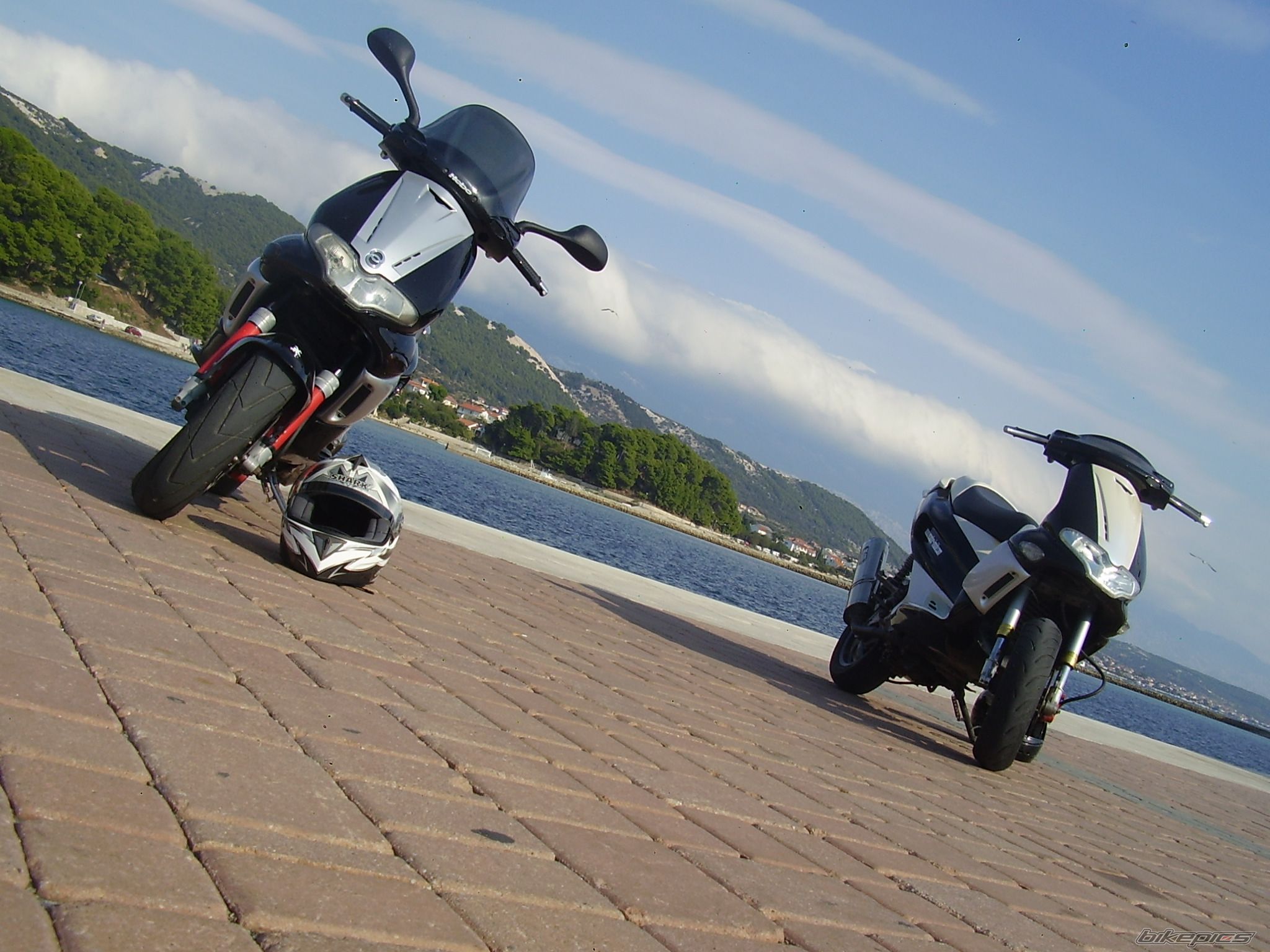 2004 GILERA RUNNER 200 VXR | Picture 1441152 motorcycle photo