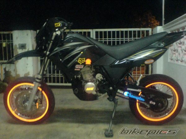 2005 MZ 125SM | Picture 1441311 motorcycle photo