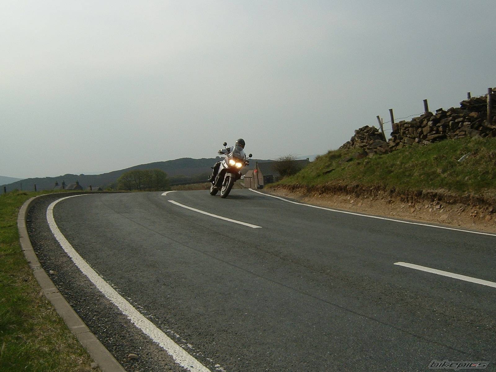2004 APRILIA ETV 1000 | Picture 144162 motorcycle photo