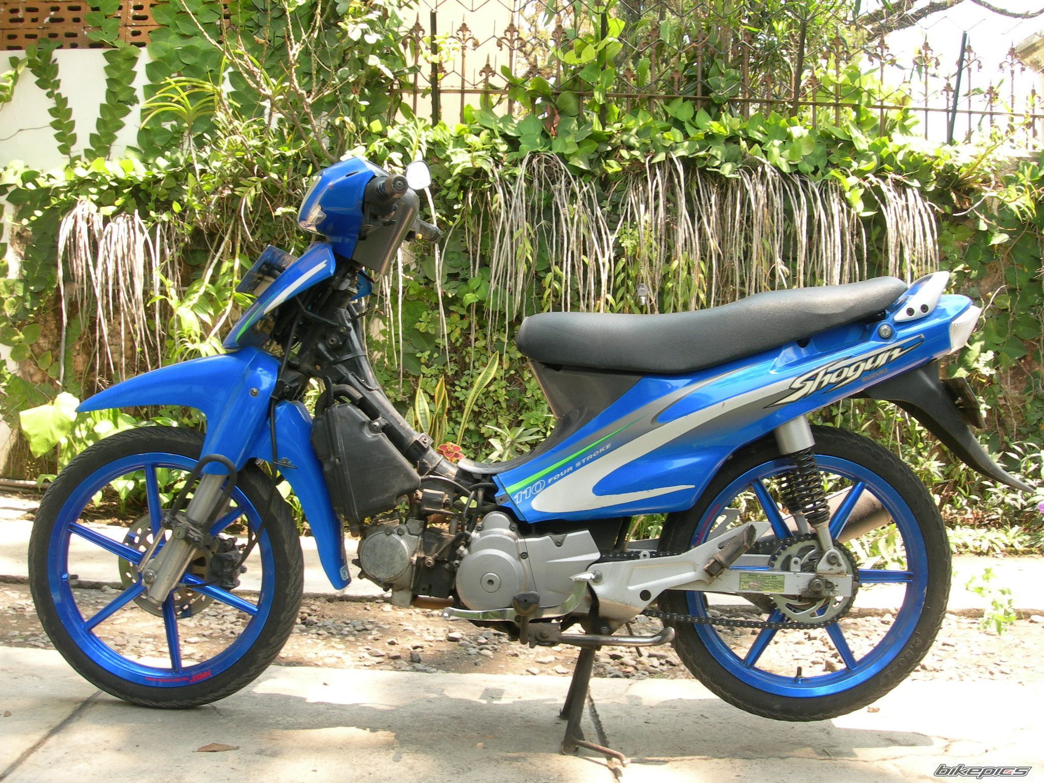 2002 SUZUKI SHOGUN SP 125 | Picture 1442447 motorcycle photo