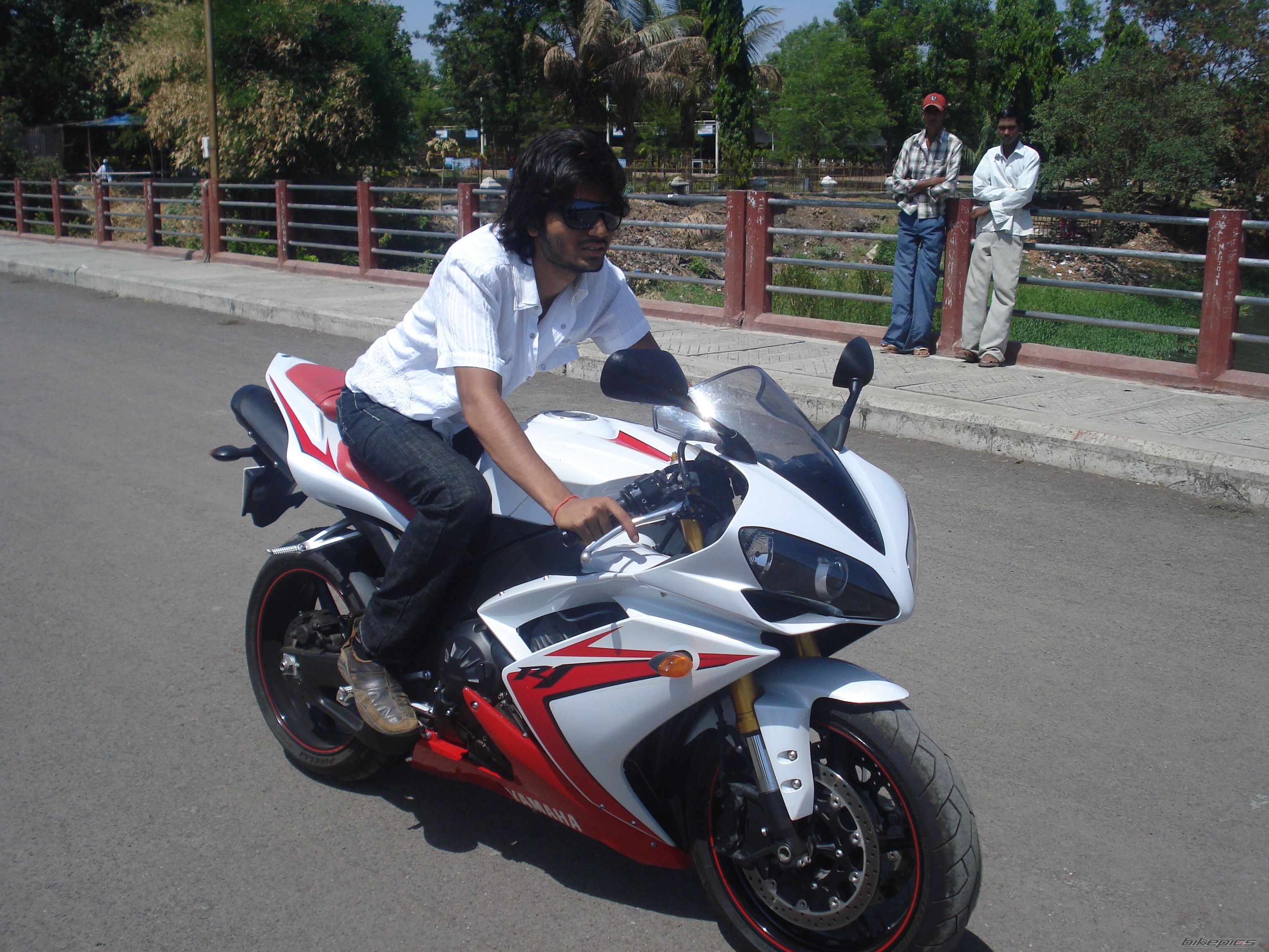 2007 YAMAHA YZF R1 | Picture 1443359 motorcycle photo