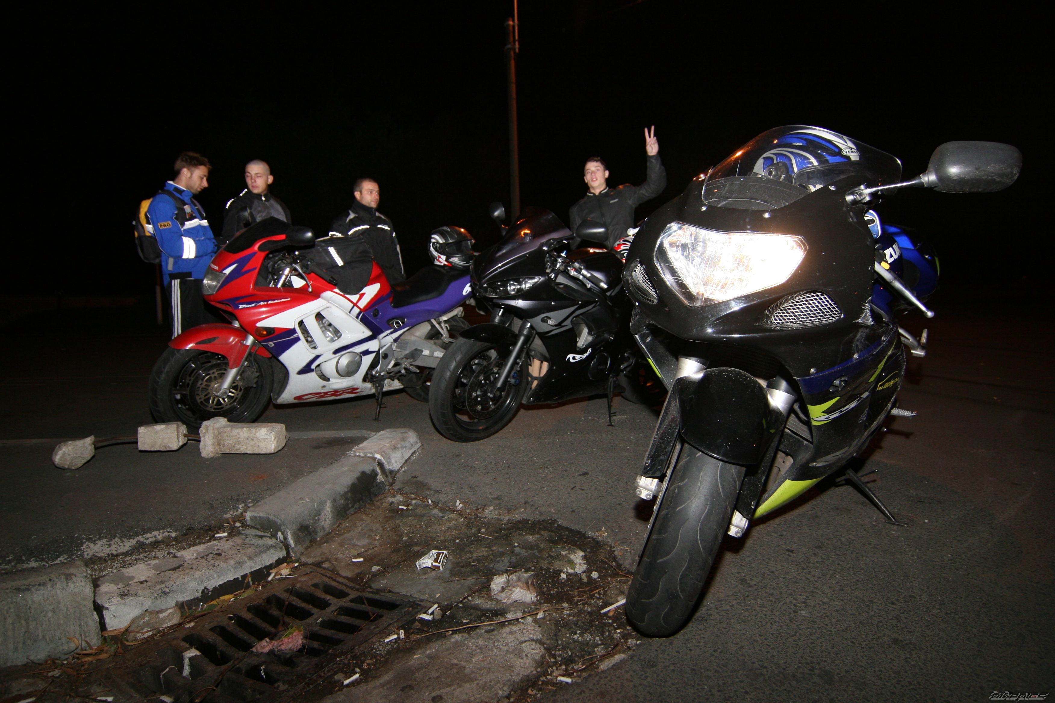 2001 SUZUKI GSX R 600 | Picture 1443597 motorcycle photo