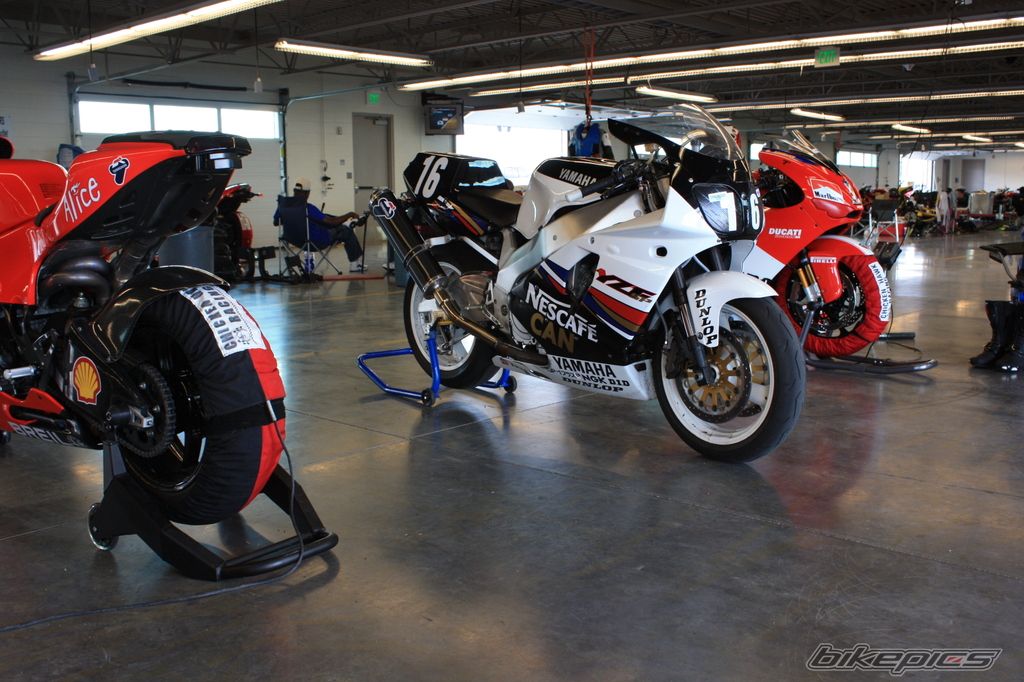 1993 YAMAHA YZF 750 | Picture 1443672 motorcycle photo
