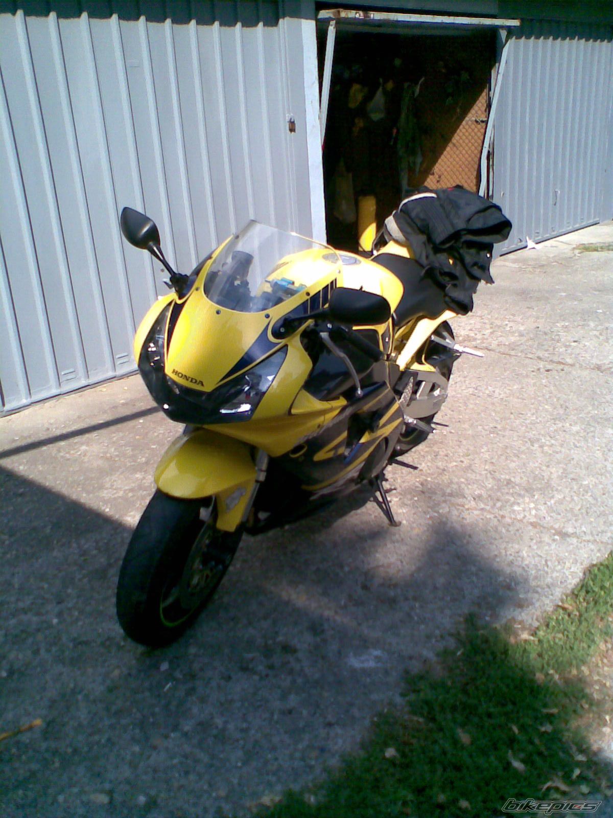 2002 HONDA CBR 900 | Picture 1449029 motorcycle photo