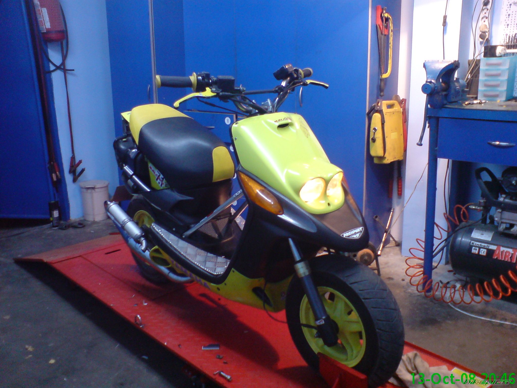 1998 MBK BOOSTER NEXT GENERATION | Picture 1449632 motorcycle photo