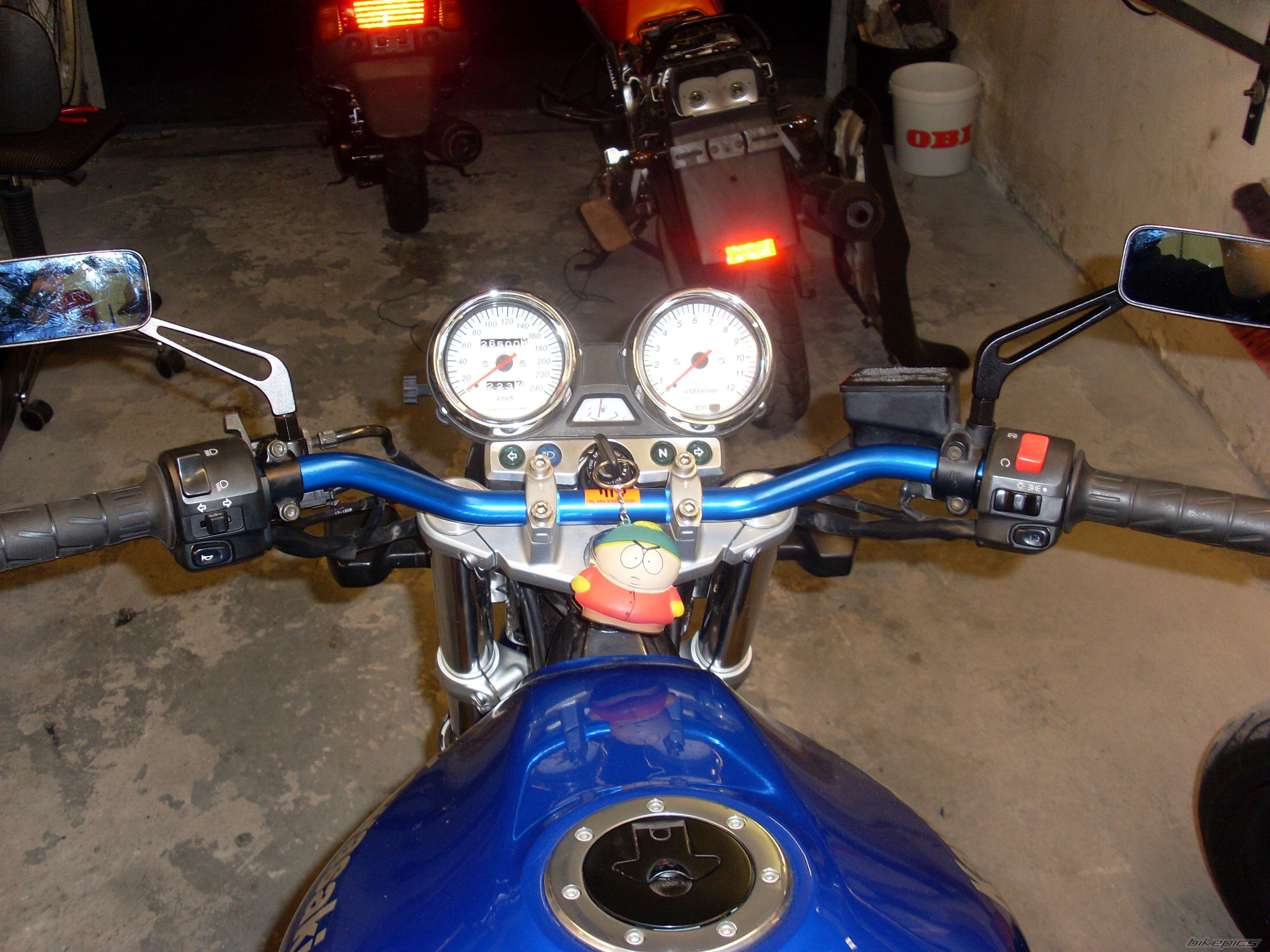 2000 KAWASAKI ZR 7 | Picture 1450588 motorcycle photo