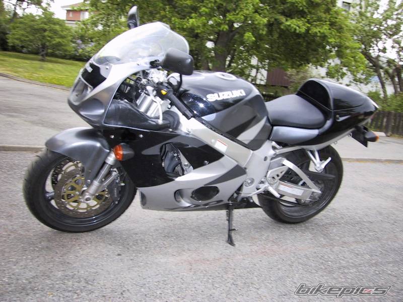 1998 SUZUKI GSX R 750 | Picture 145082 motorcycle photo
