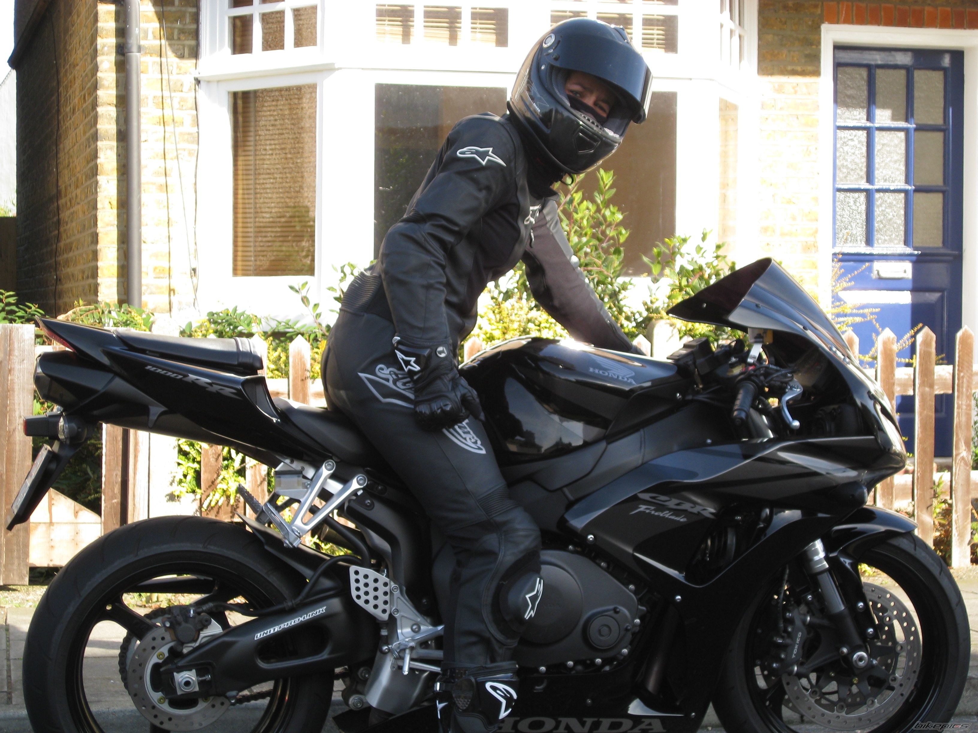 2007 HONDA CBR 1000  RR | Picture 1451651 motorcycle photo