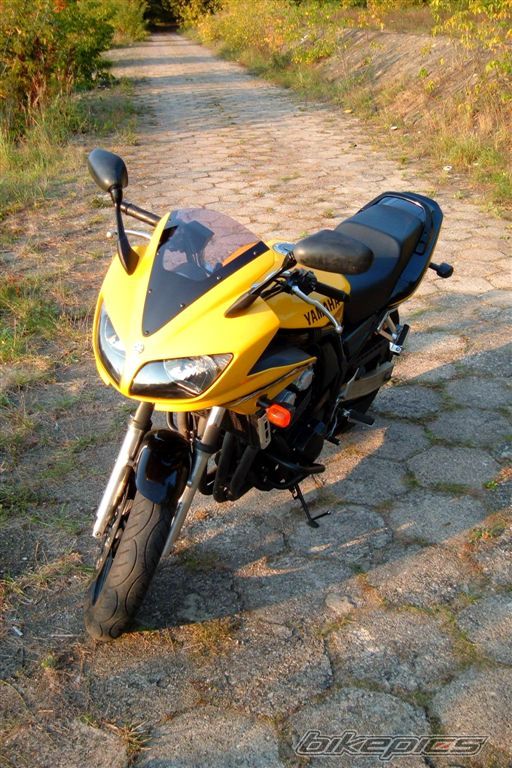 2002 YAMAHA FZS 600 FAZER | Picture 1452615 motorcycle photo