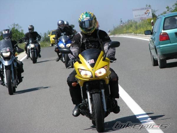 2002 YAMAHA FZS 600 FAZER | Picture 1452634 motorcycle photo