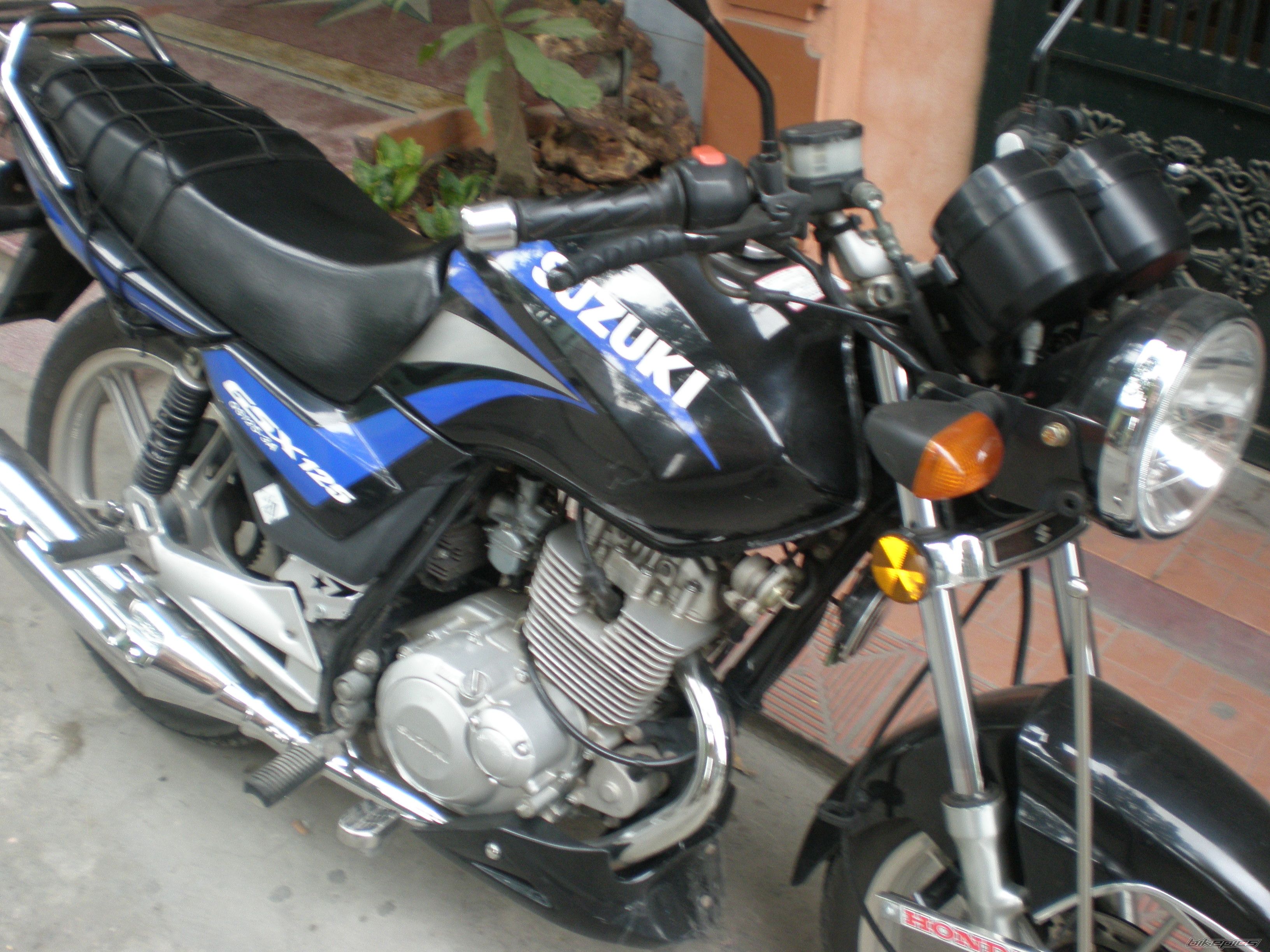 2005 SUZUKI SATRIA F 150 | Picture 1453994 motorcycle photo