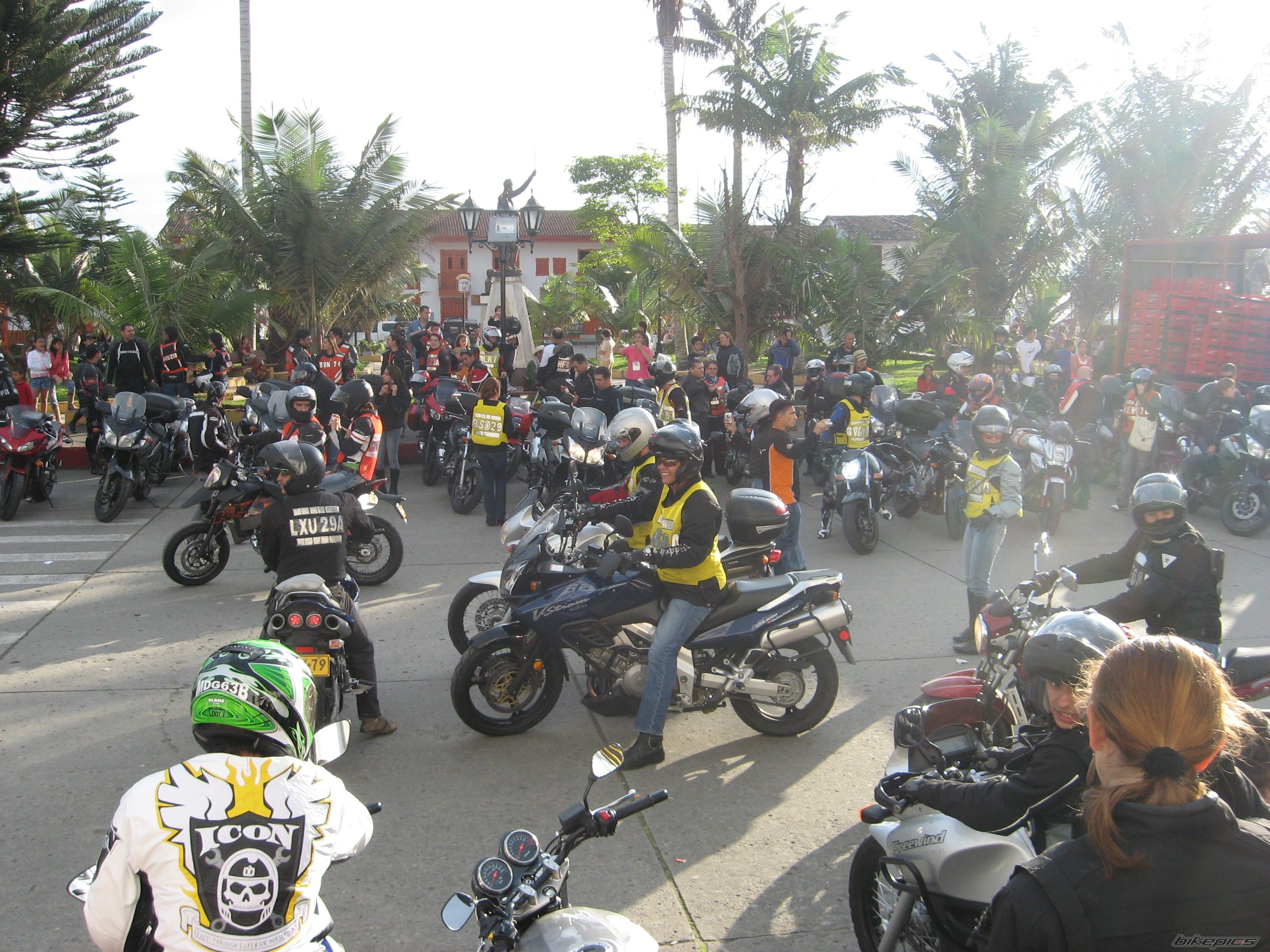 2007 SUZUKI DL 650 | Picture 1454004 motorcycle photo