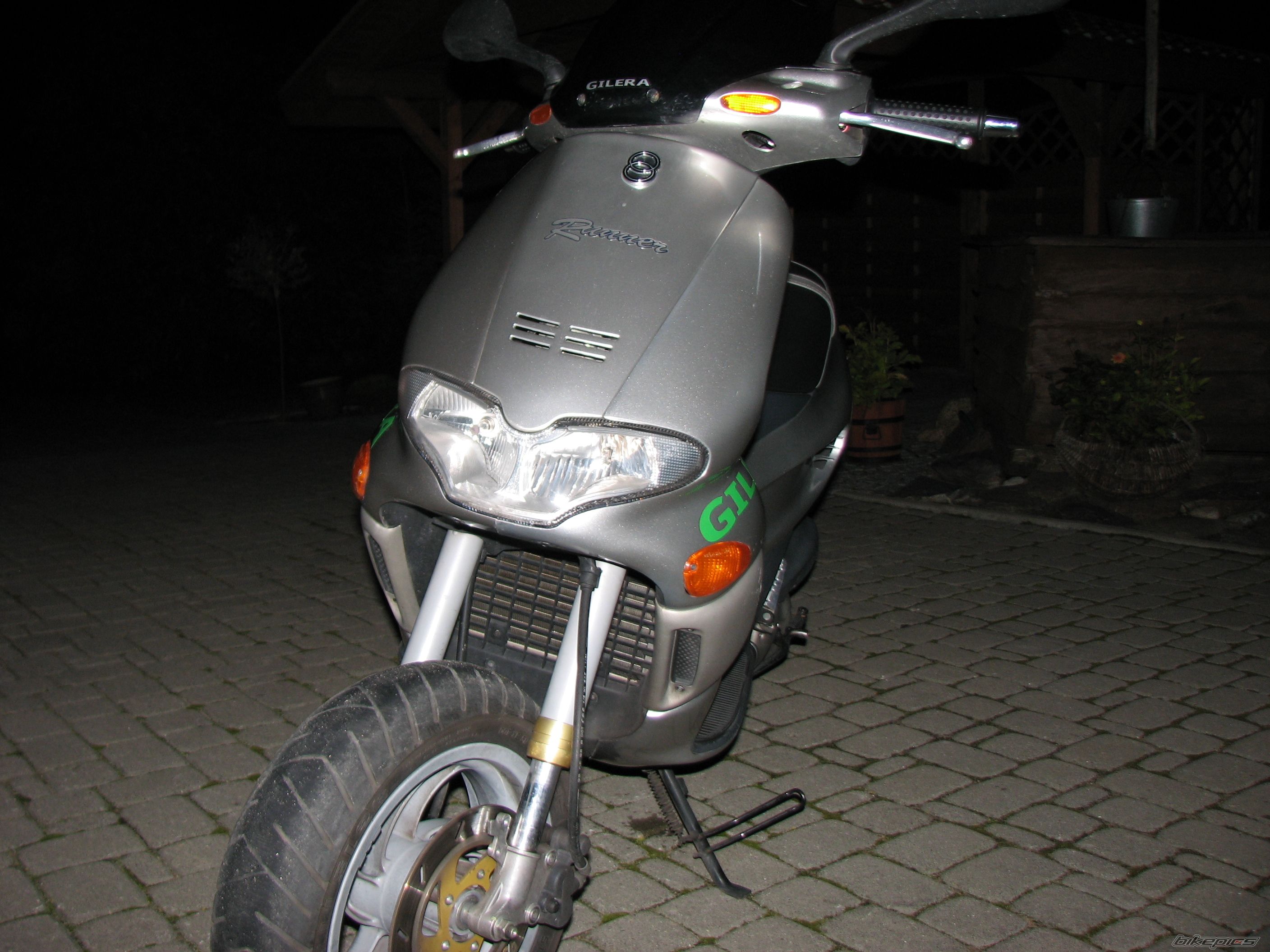 2001 GILERA RUNNER 180 FXR | Picture 1455924 motorcycle photo