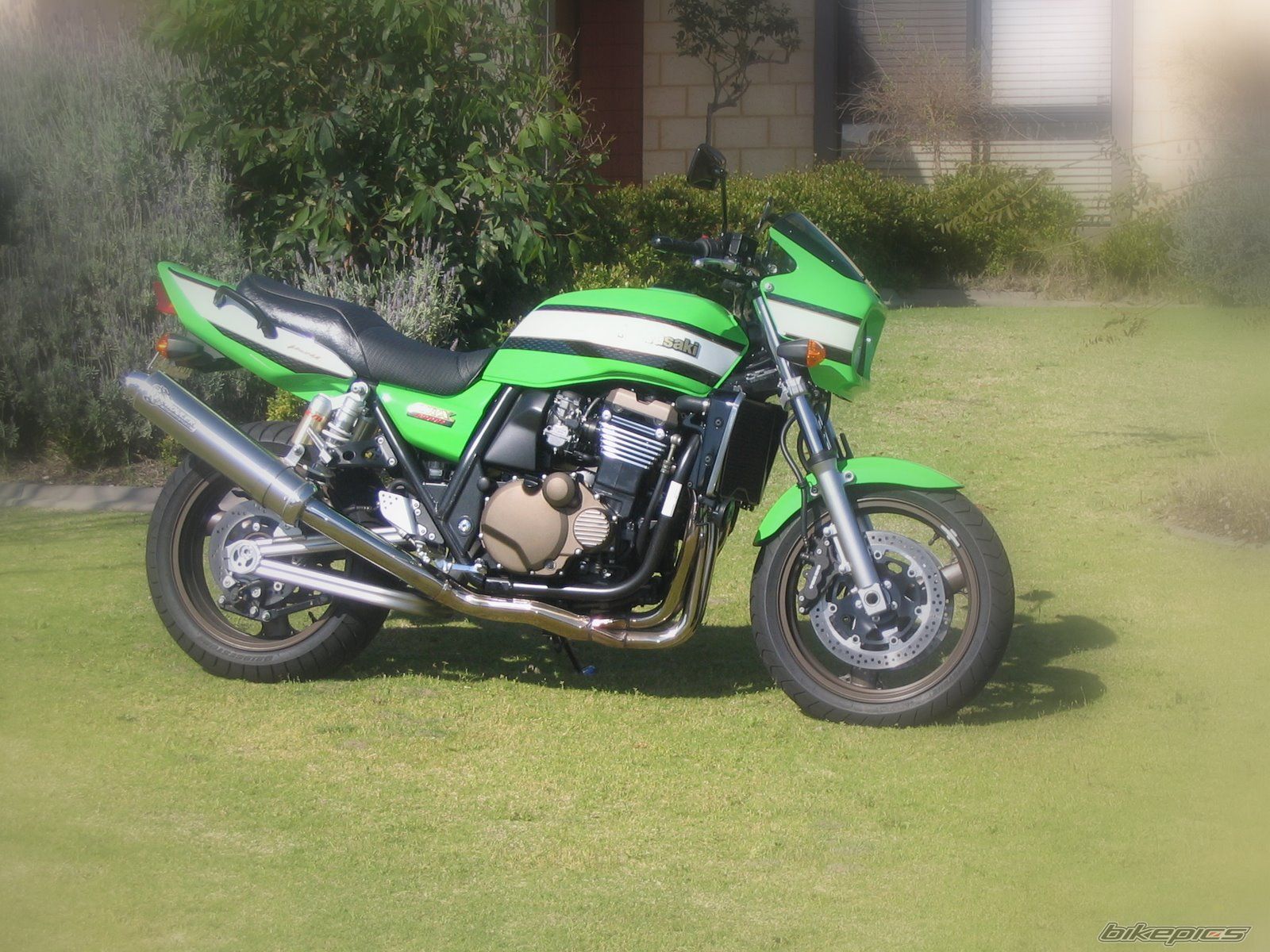2007 KAWASAKI ZRX 1200R | Picture 1456450 motorcycle photo