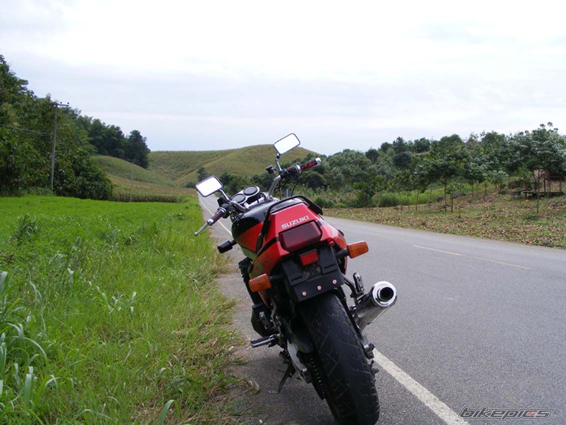 1989 SUZUKI GSX R 1100 | Picture 1456980 motorcycle photo