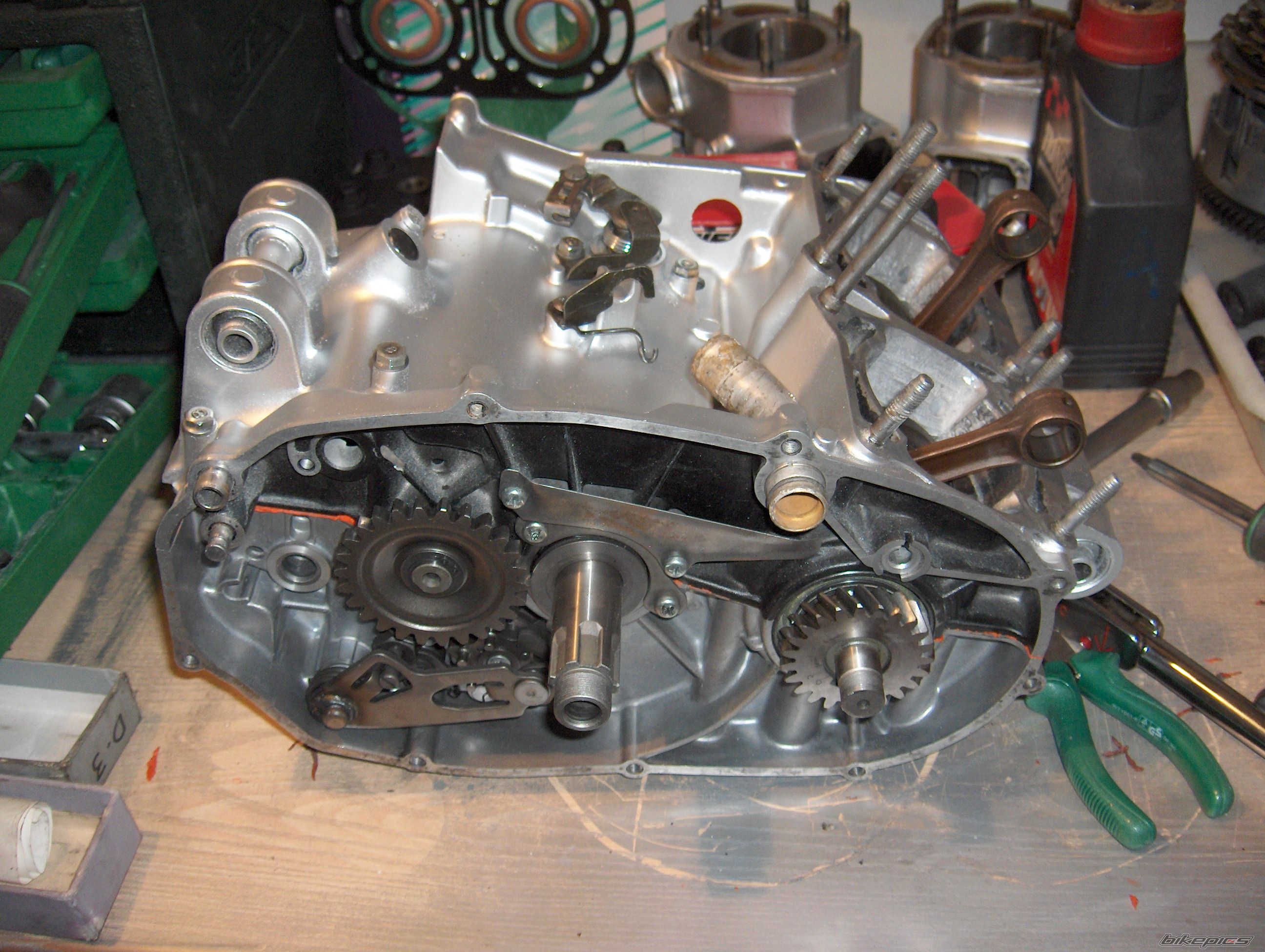1982 YAMAHA RD 350 | Picture 1459590 motorcycle photo