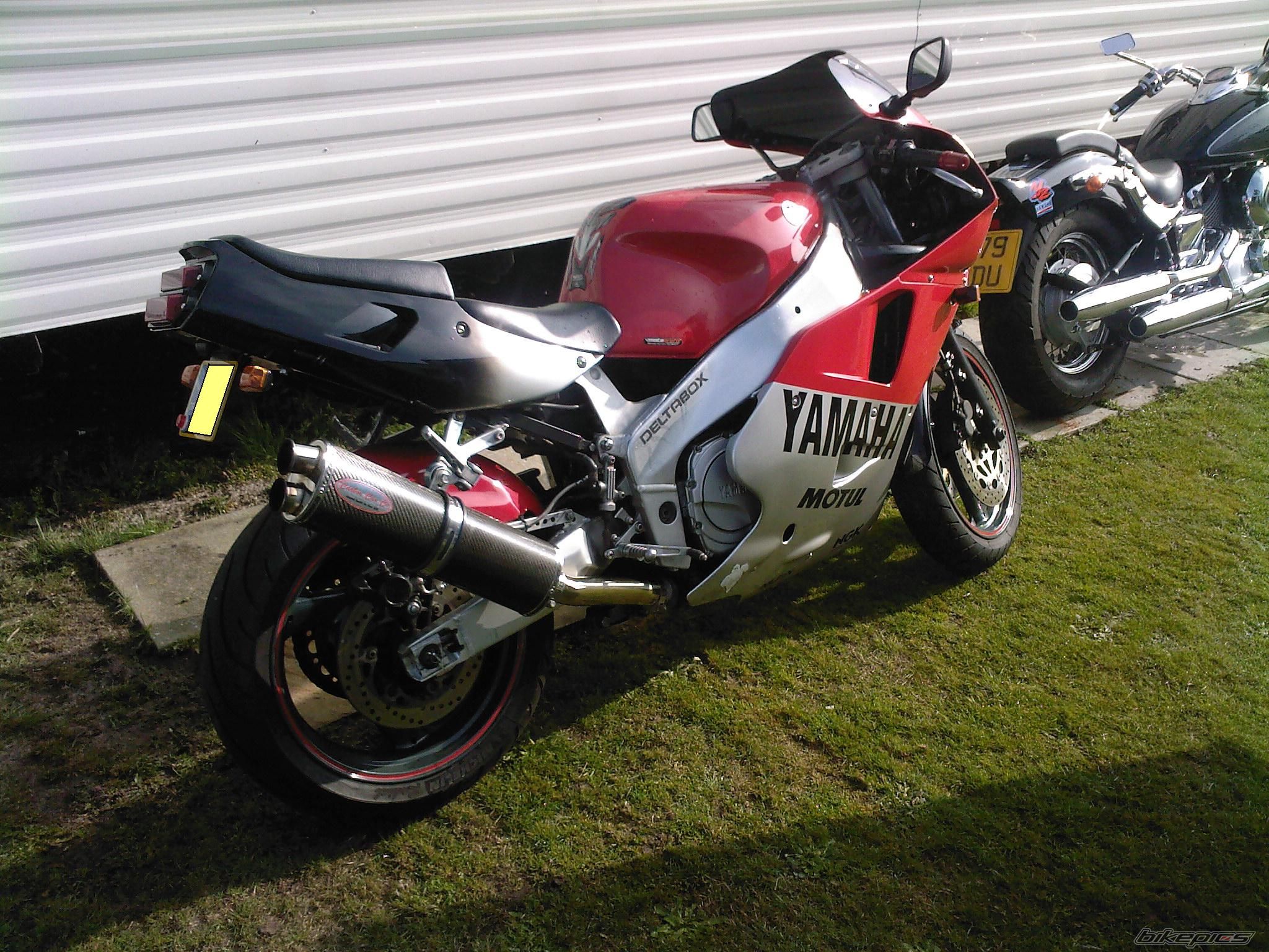 1989 YAMAHA FZR 1000 | Picture 1461198 motorcycle photo