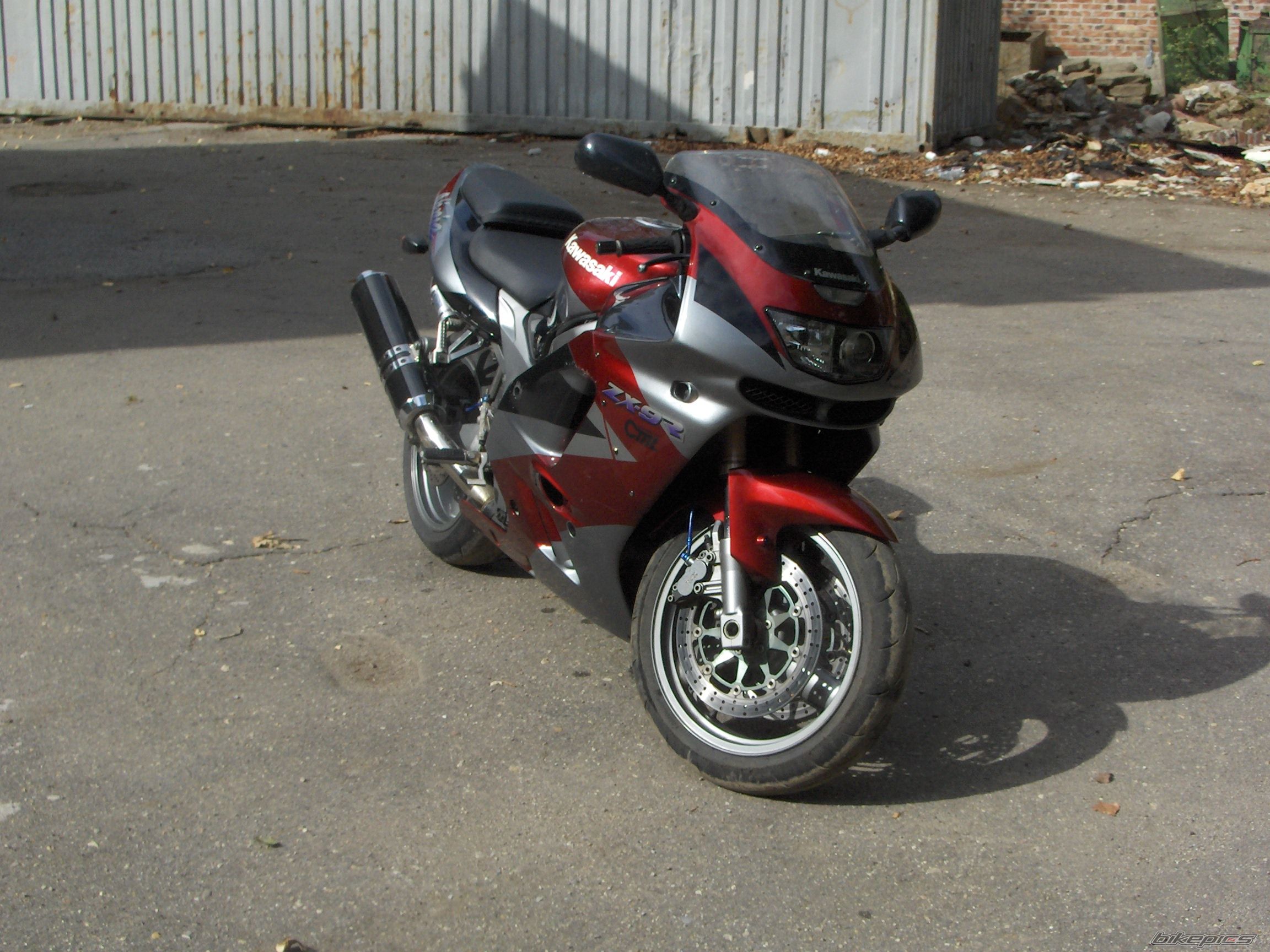 1995 KAWASAKI ZX 9R | Picture 1462470 motorcycle photo