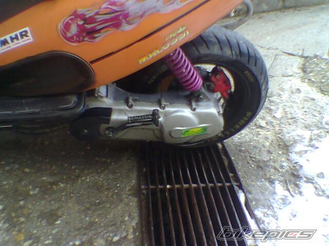 2000 MALAGUTI F 12 50 | Picture 1463033 motorcycle photo