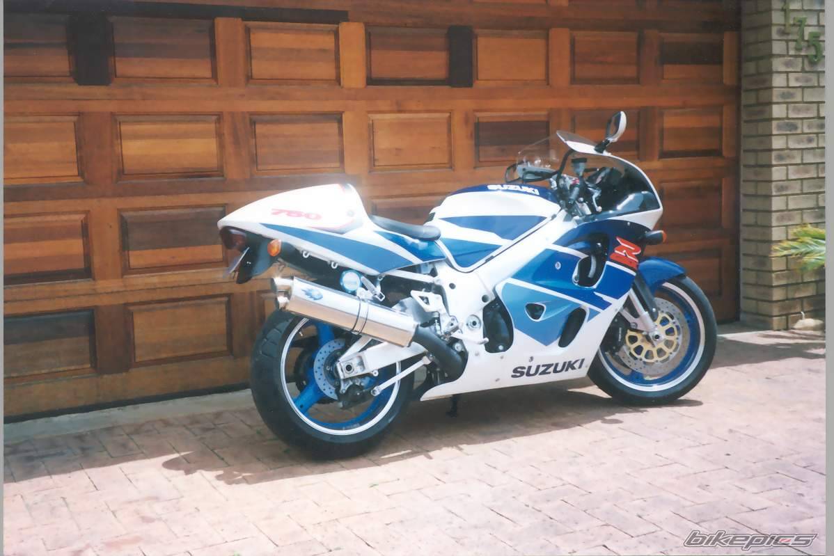 1997 SUZUKI GSX R 750 | Picture 14631 motorcycle photo