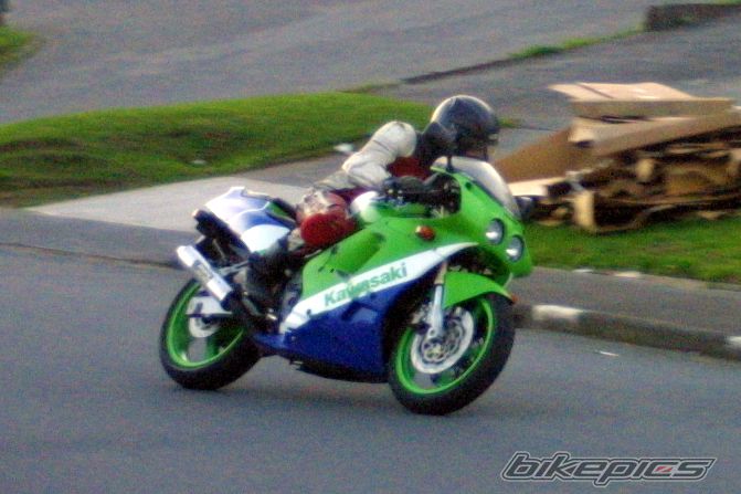 1989 KAWASAKI ZXR 250 | Picture 1463837 motorcycle photo