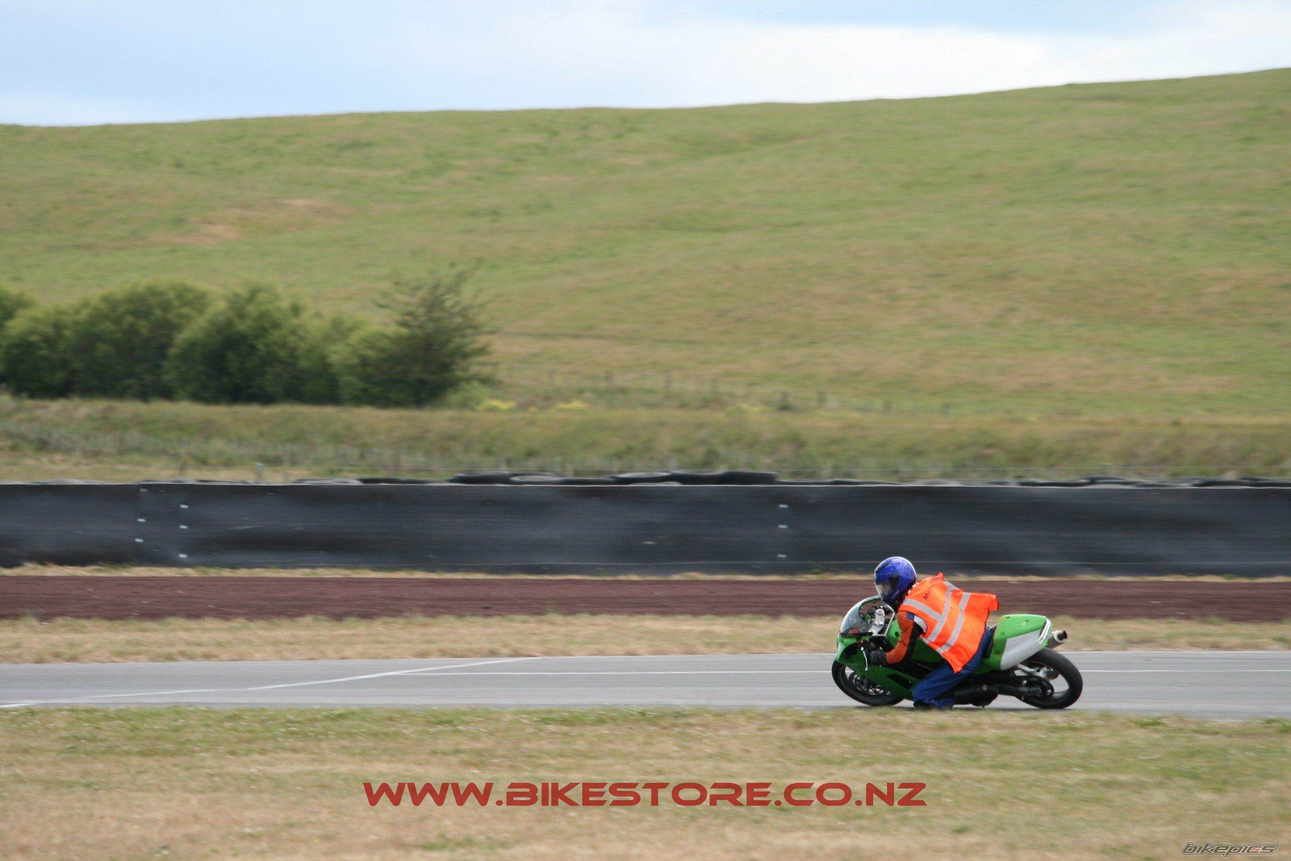 1990 KAWASAKI ZXR 250 | Picture 1463849 motorcycle photo