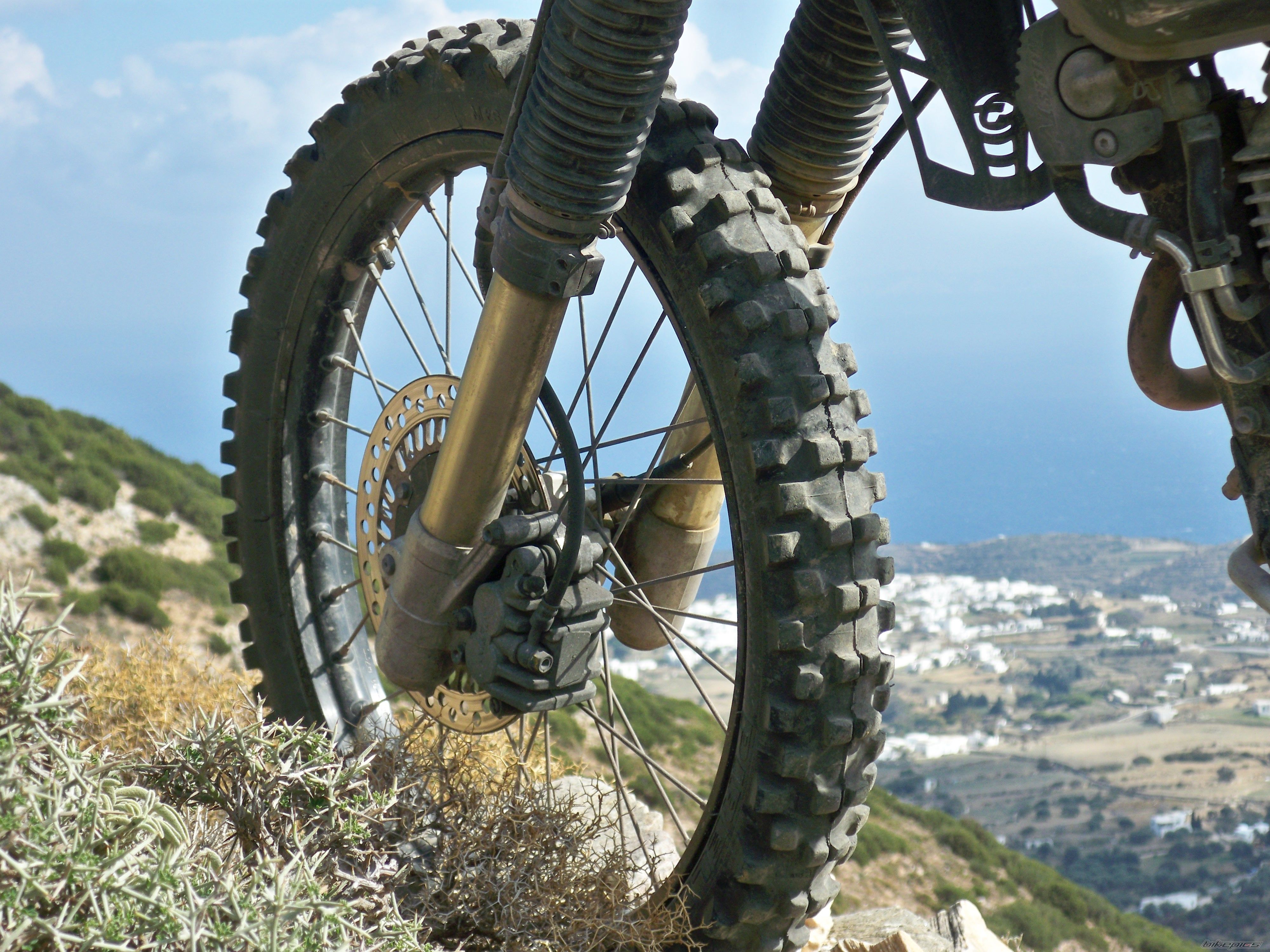 2002 HONDA XR 250 | Picture 1464630 motorcycle photo