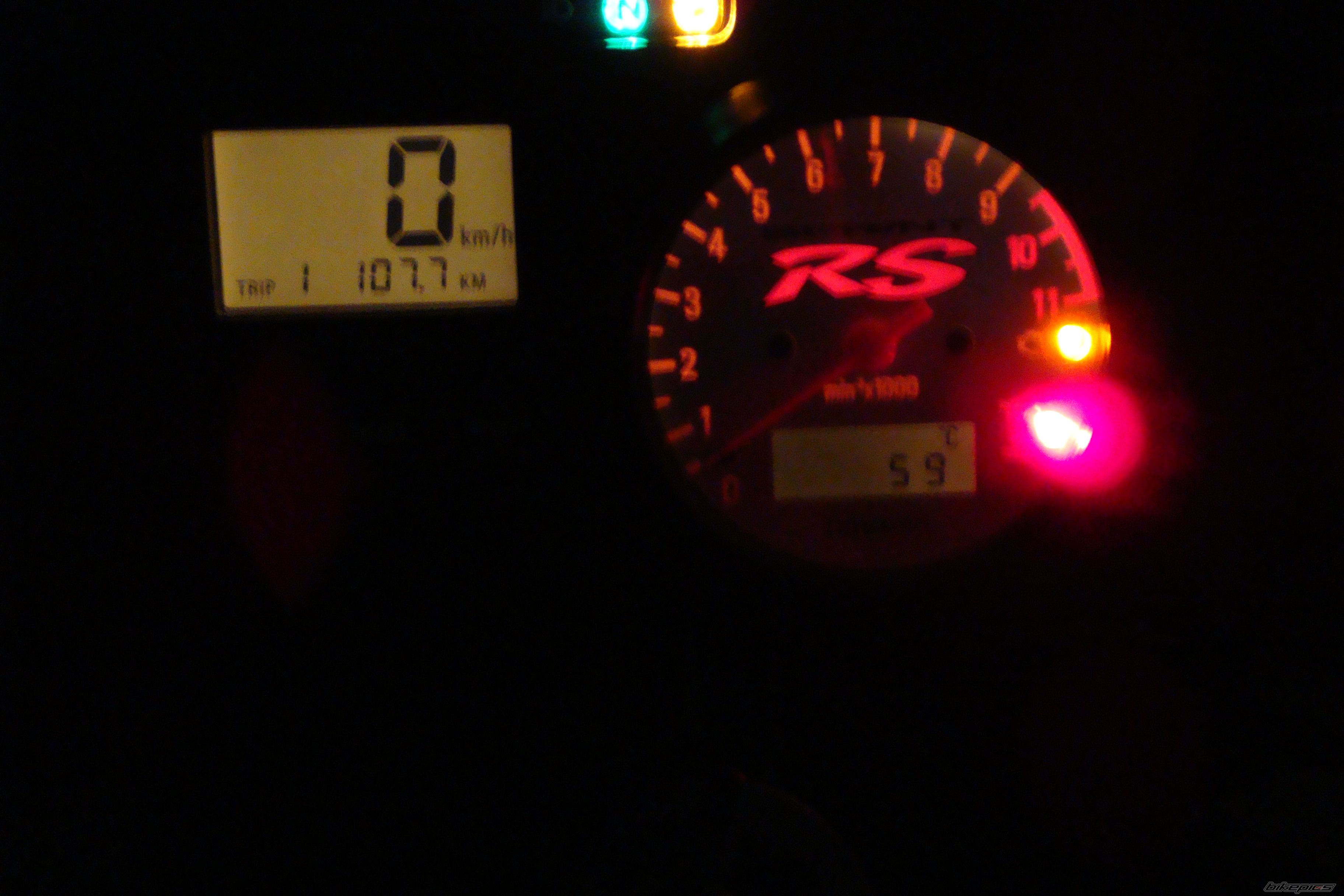2001 TRIUMPH SPRINT RS | Picture 1465497 motorcycle photo