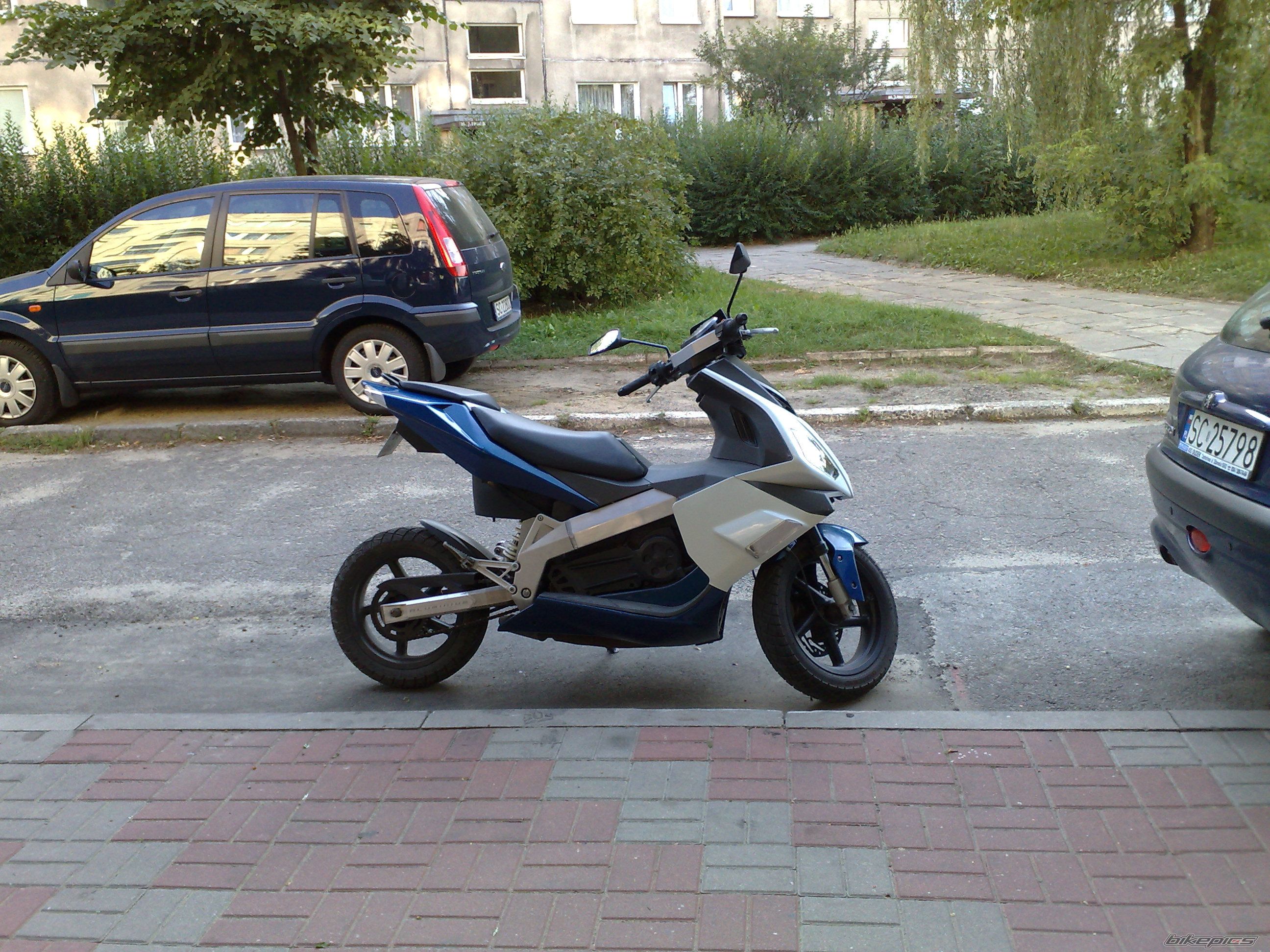 2005 DERBI GP1 | Picture 1465628 motorcycle photo