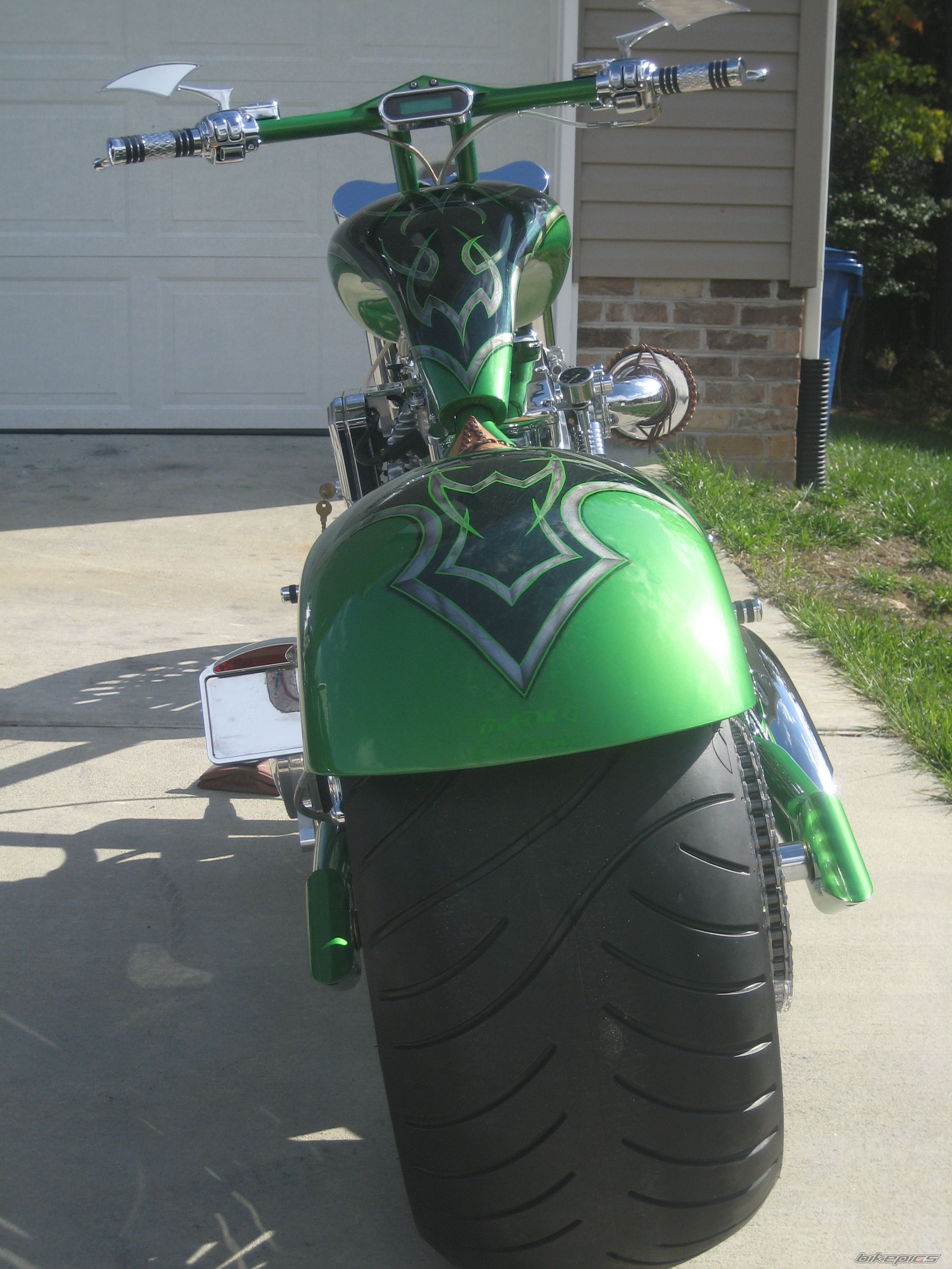 2008 HARLEY DAVIDSON CUSTOM | Picture 1465710 motorcycle photo