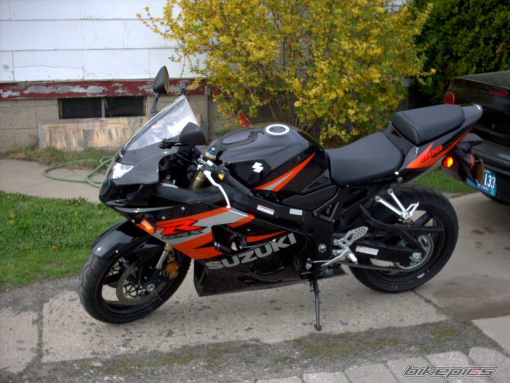 2004 SUZUKI GSX R 600 | Picture 146610 motorcycle photo