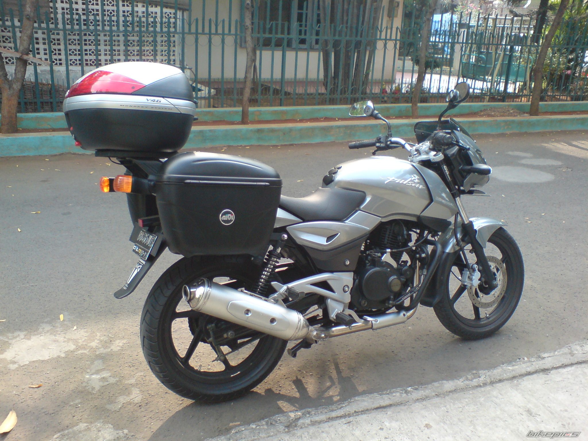2008 BAJAJ PULSAR 180 | Picture 1466115 motorcycle photo