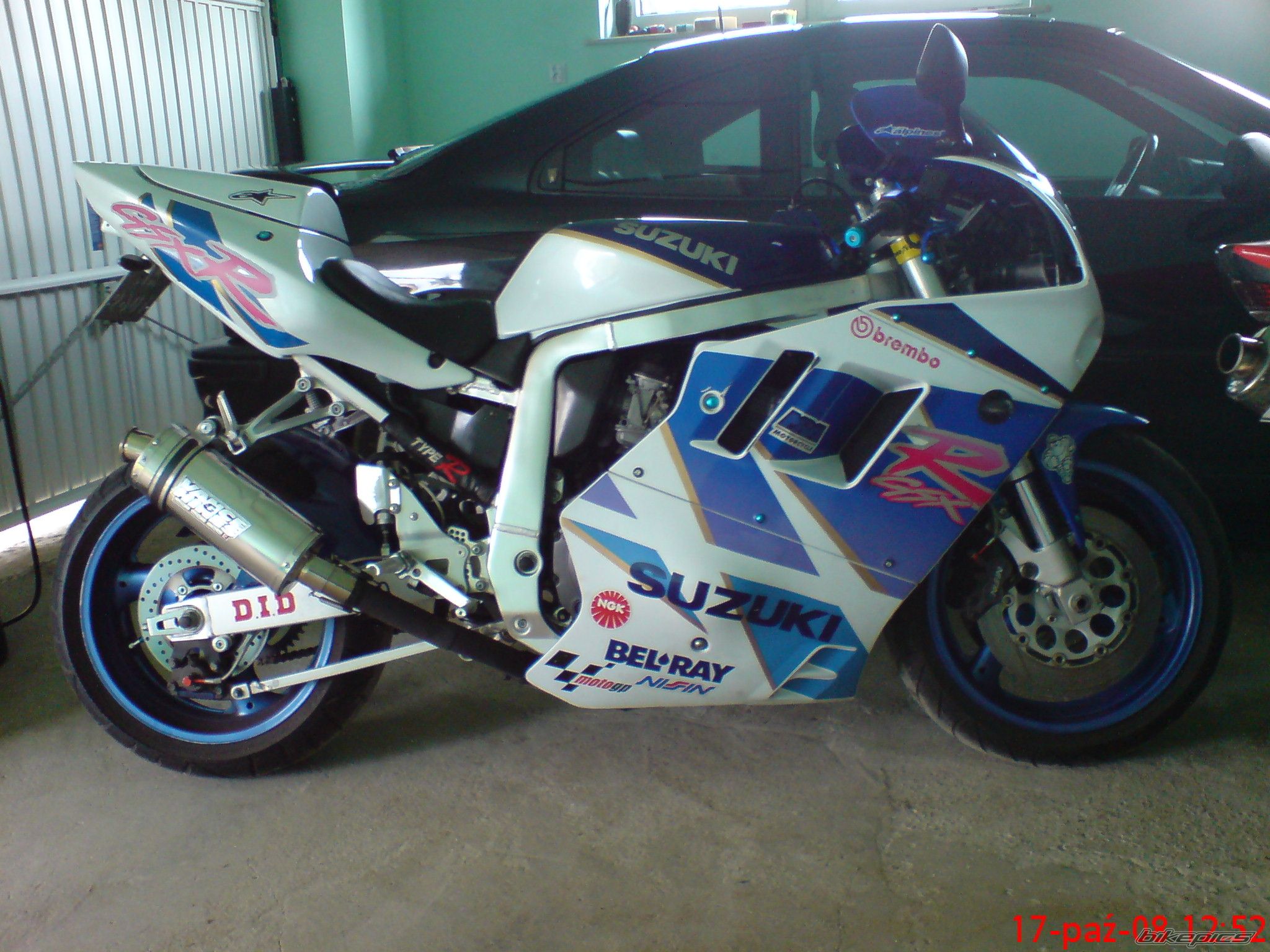 1992 SUZUKI GSX R 1100 | Picture 1466776 motorcycle photo