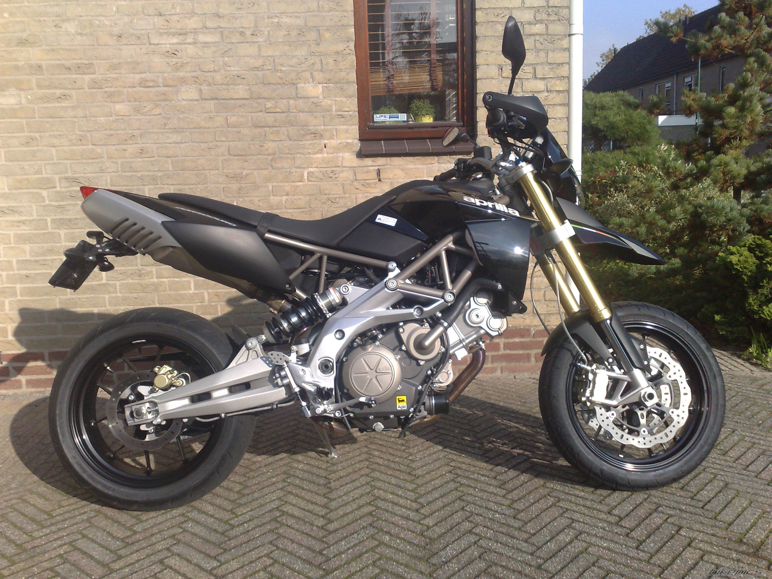 2008 APRILIA SMV 750 DORSODURO | Picture 1467426 motorcycle photo