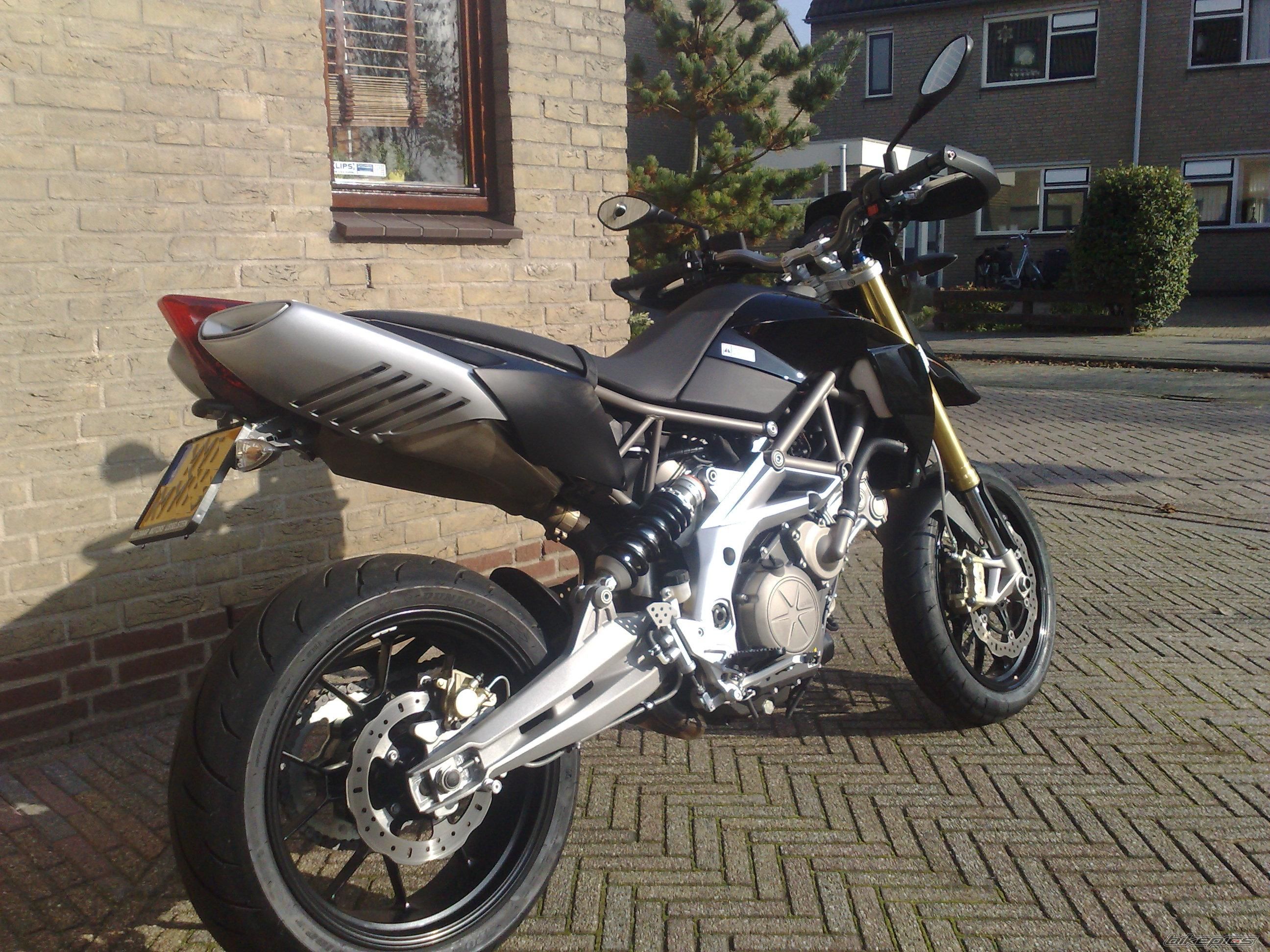 2008 APRILIA SMV 750 DORSODURO | Picture 1467427 motorcycle photo