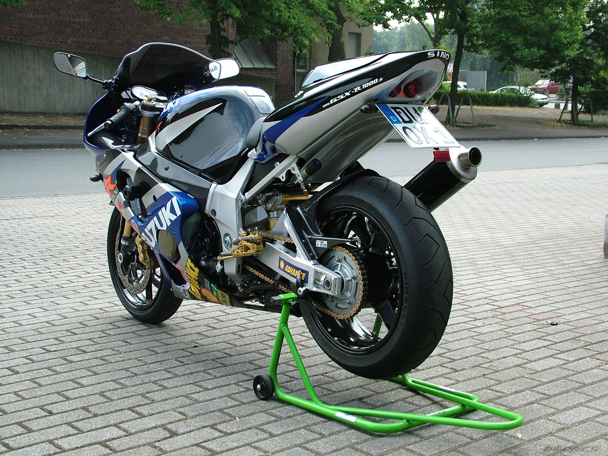 2002 SUZUKI GSX R 1000 | Picture 1468387 motorcycle photo