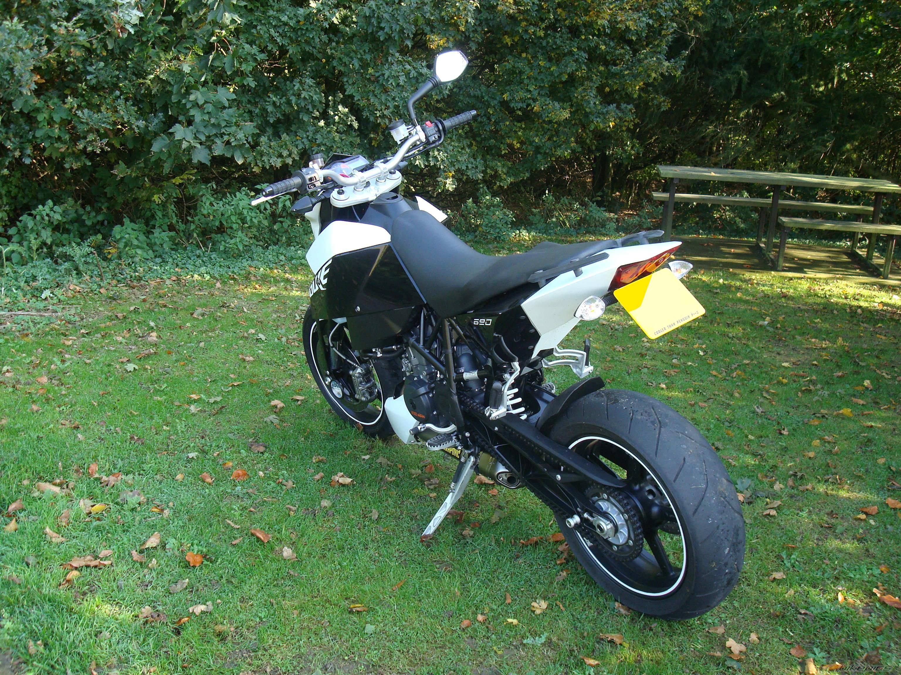 2008 KTM 690 DUKE | Picture 1469571 motorcycle photo